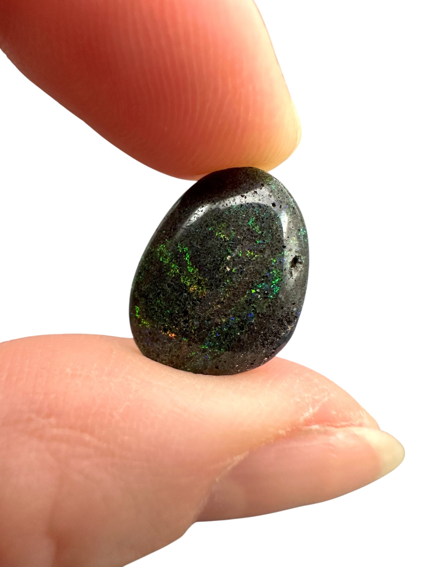 Indonesian opal 4,5ct – Cabochon – Indonesia - IO009