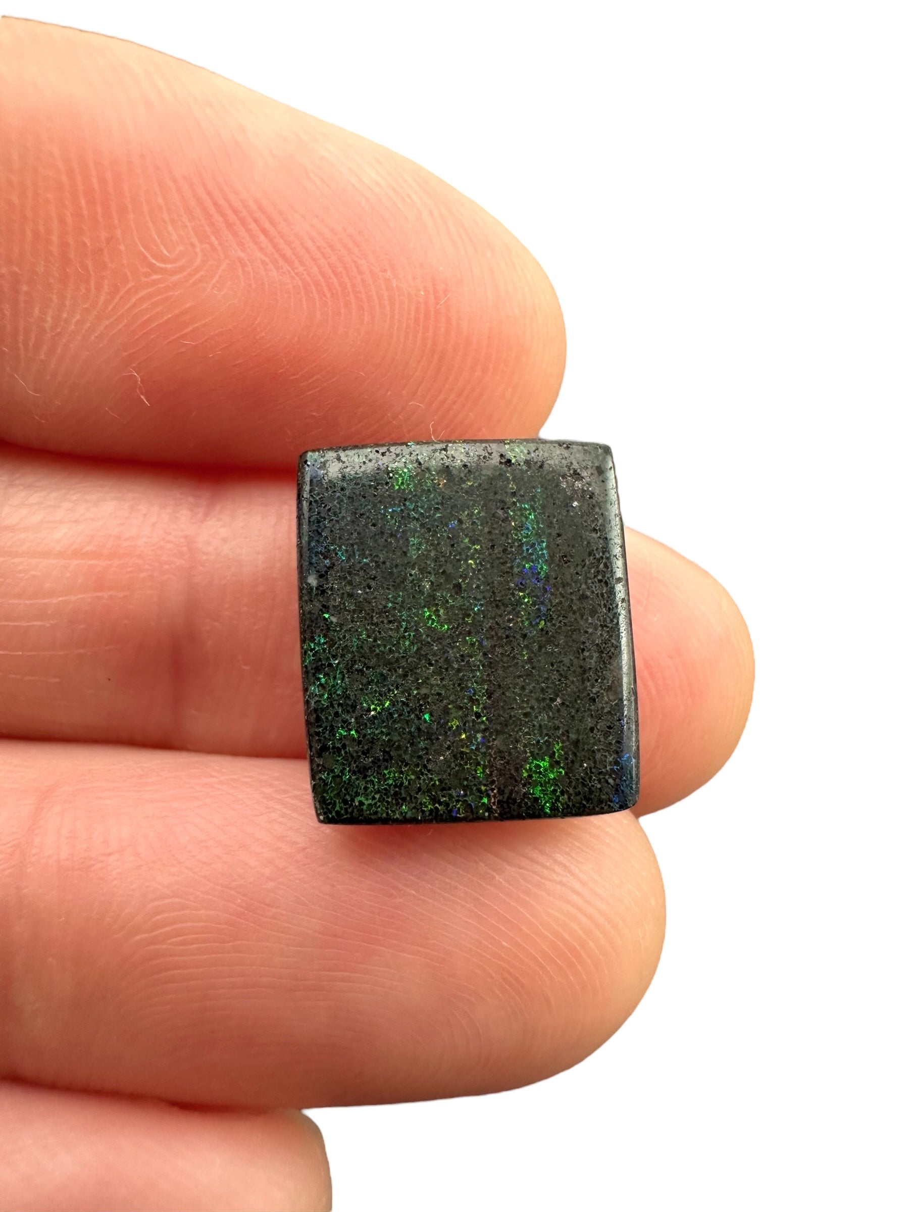 Indonesian opal 4,7ct – Cabochon – Indonesia - IO011