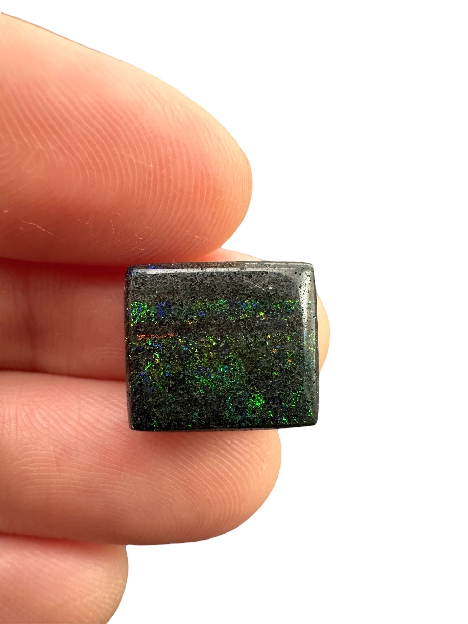 Indonesian opal 4,7ct – Cabochon – Indonesia