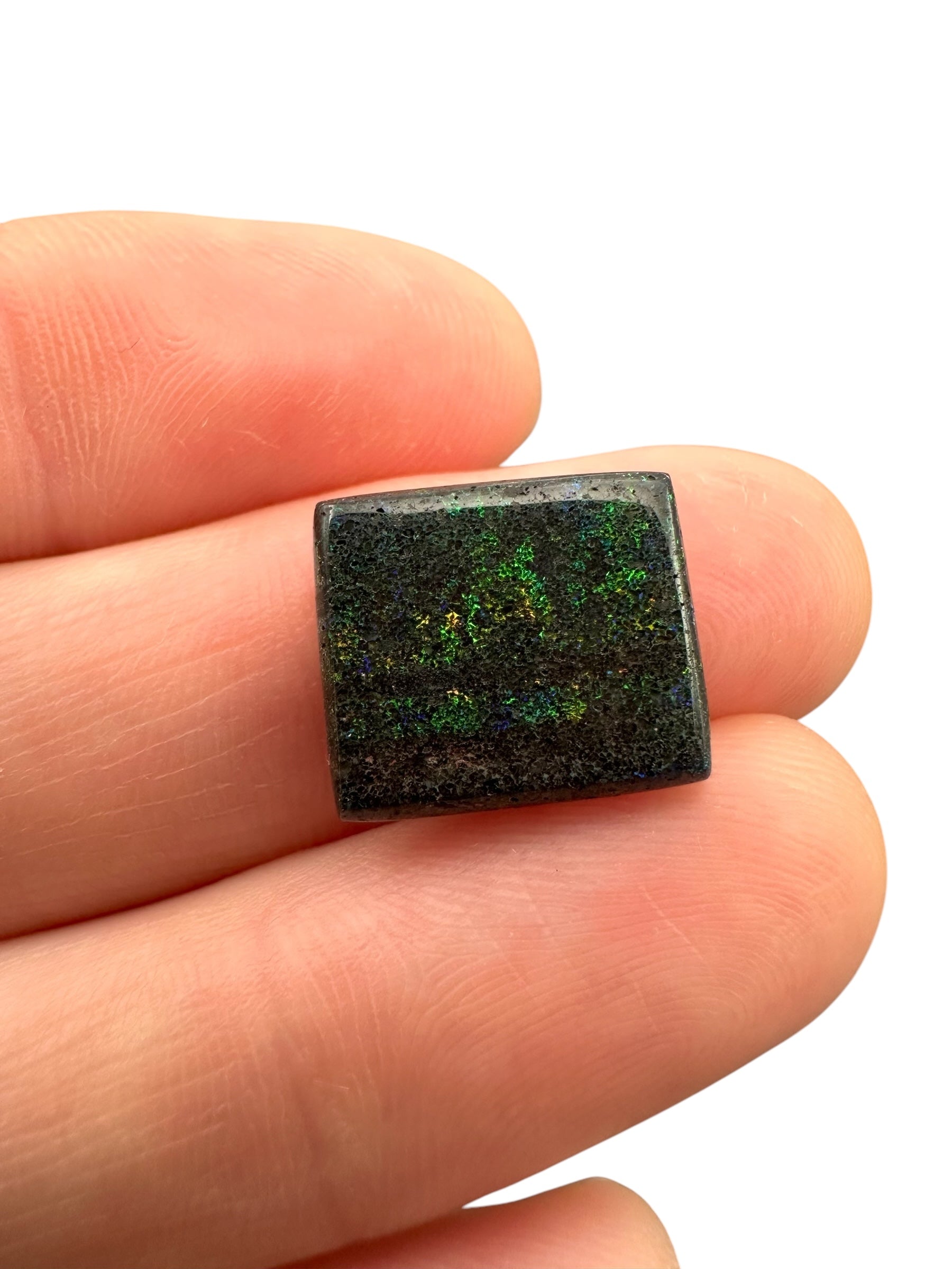 Indonesian opal 4,7ct – Cabochon – Indonesia - IO011