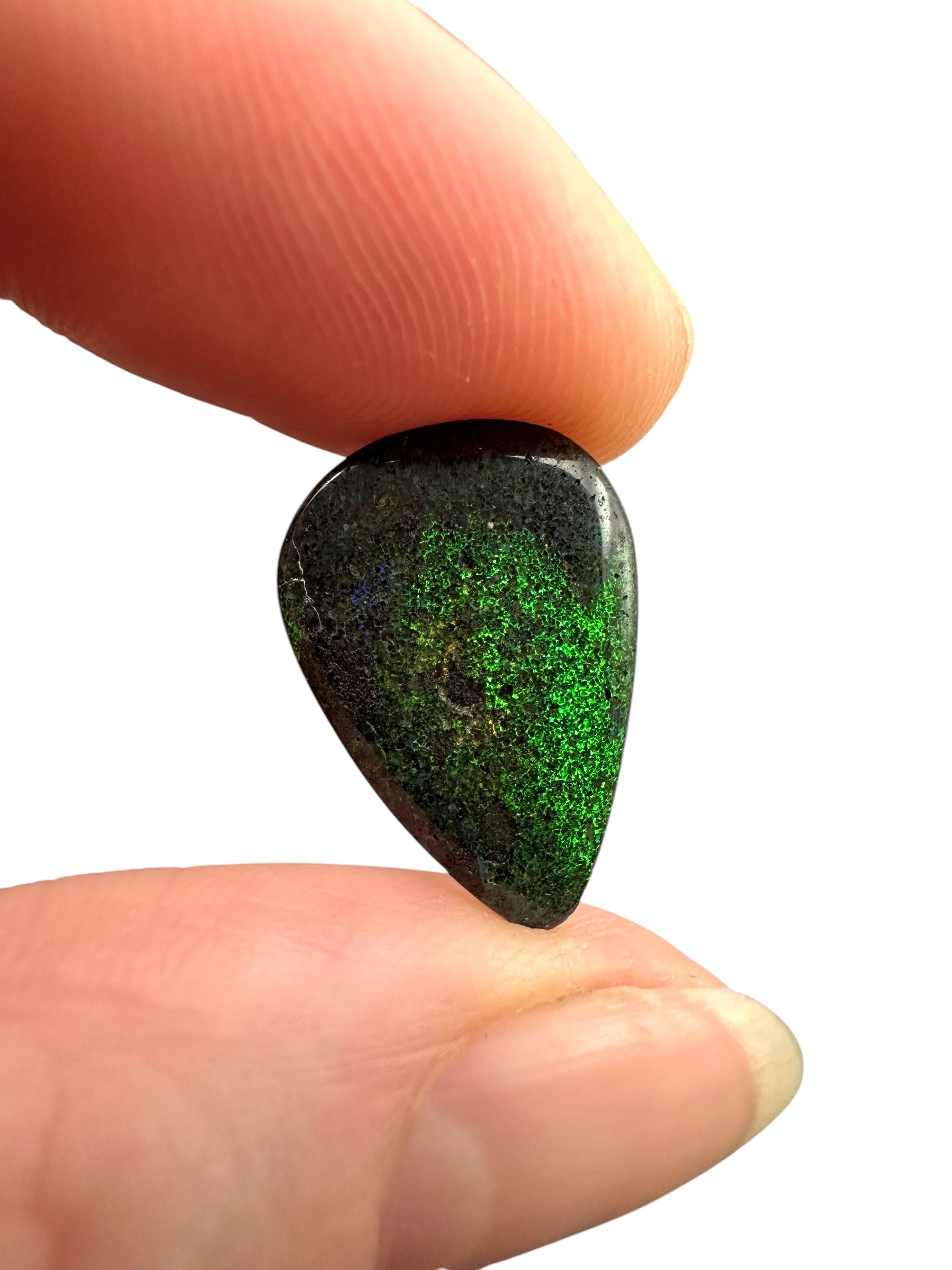 Indonesian opal 3,5ct – Cabochon – Indonesia - IO012