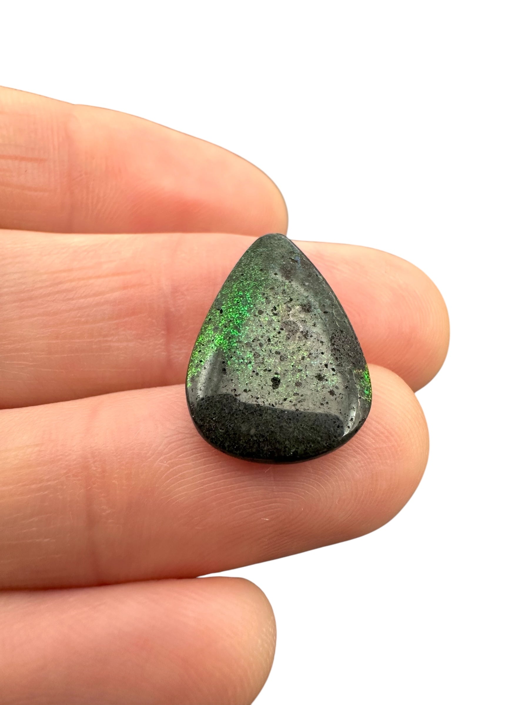 Indonesian opal 3,5ct – Cabochon – Indonesia - IO012