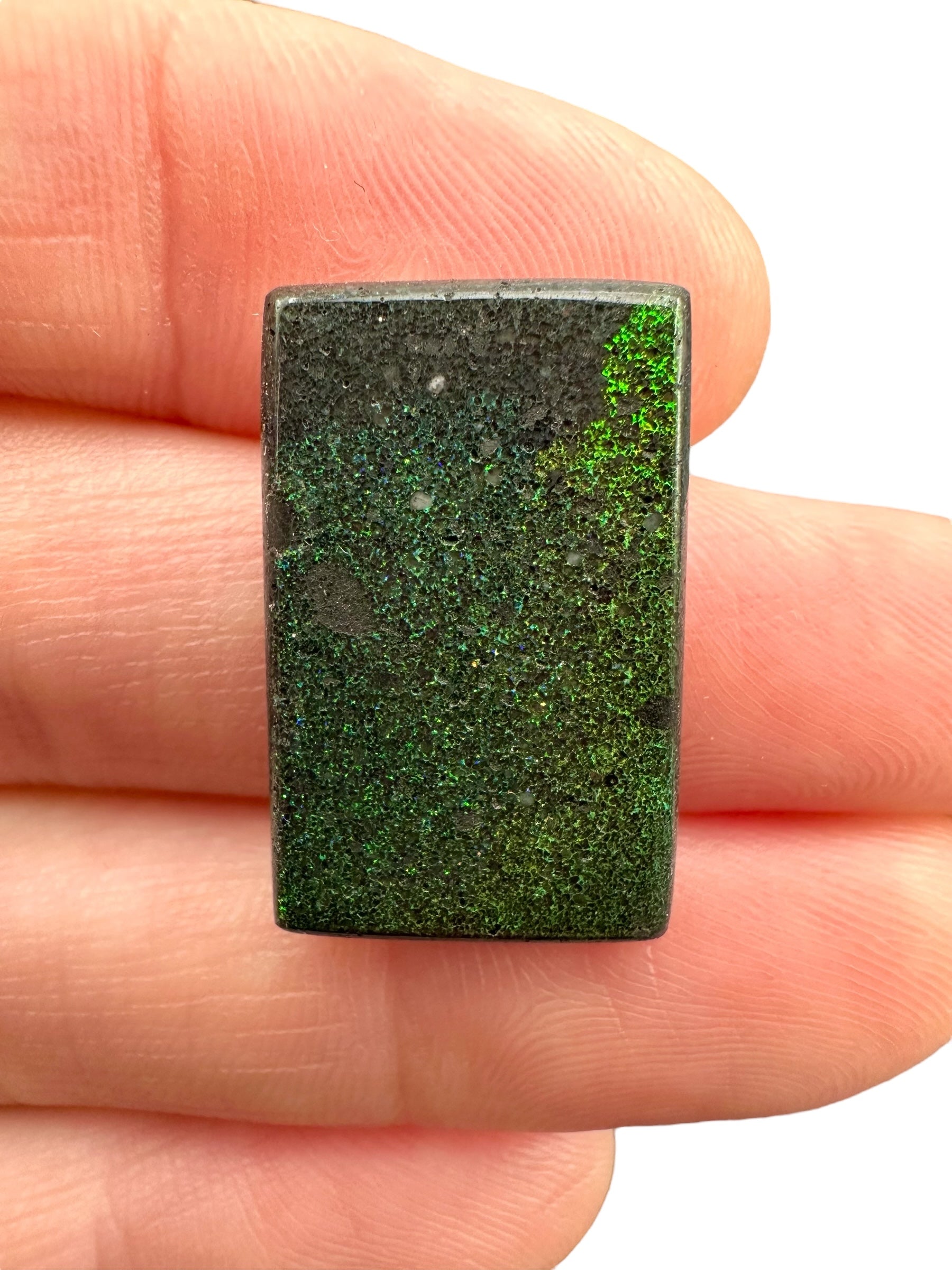 Indonesian opal 9ct – Cabochon – Indonesia