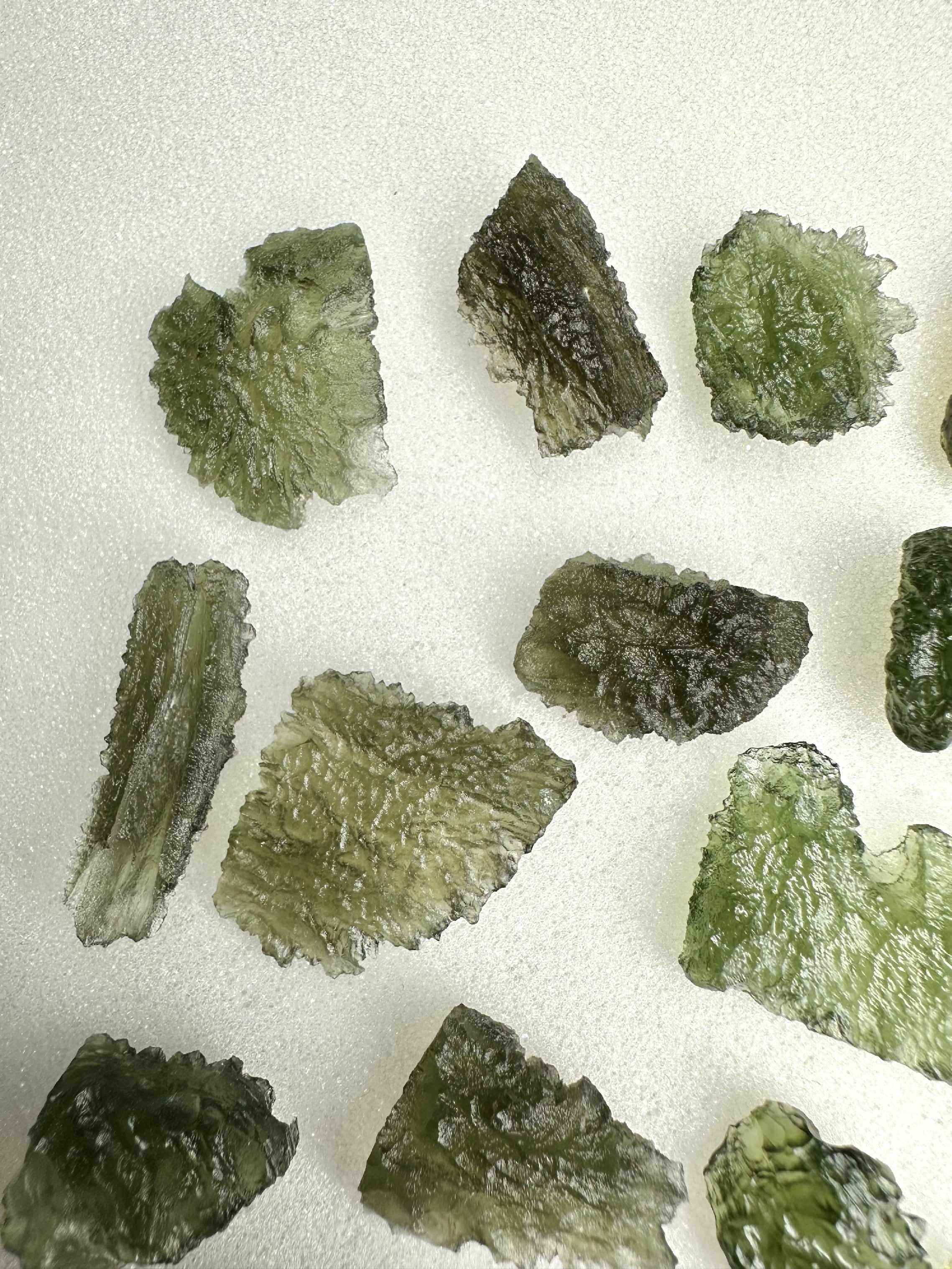 Moldavite shards – 50g - VV12