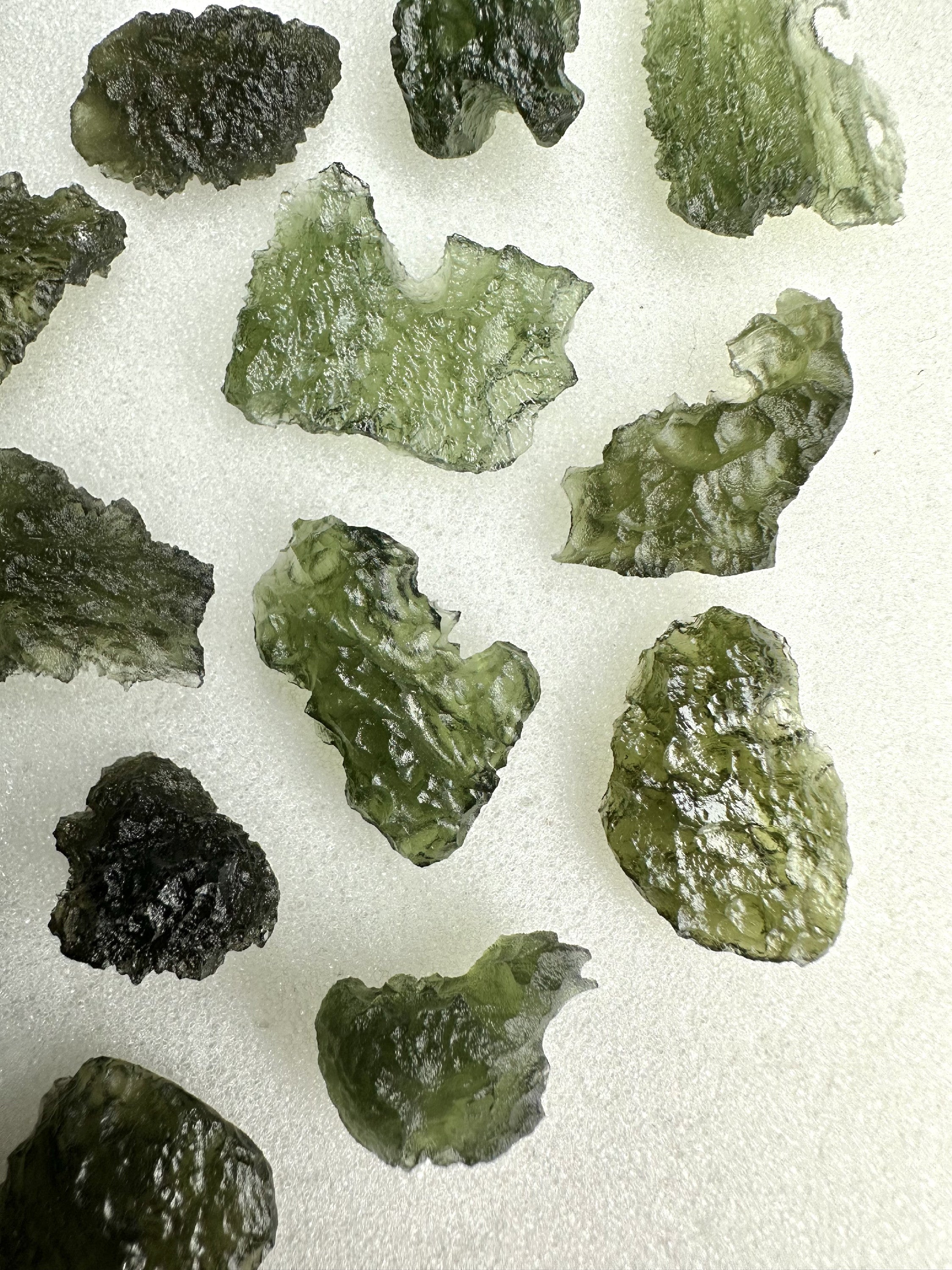 Moldavite shards – 50g - VV12