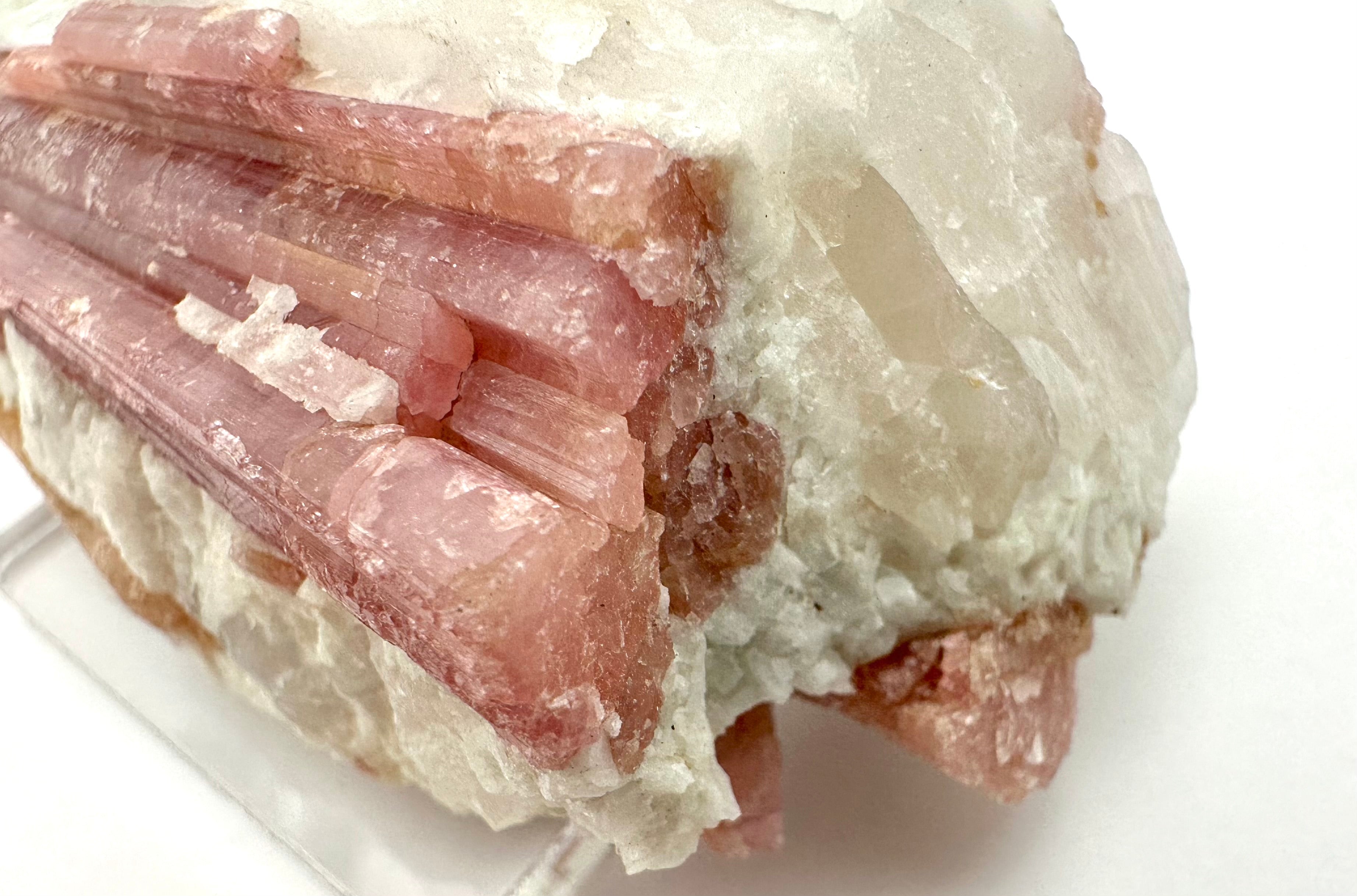 Rubellite – Minas Gerais, Brazil - RU004