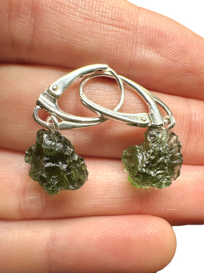 Orecchini d'argento con Moldavite – SN/V008