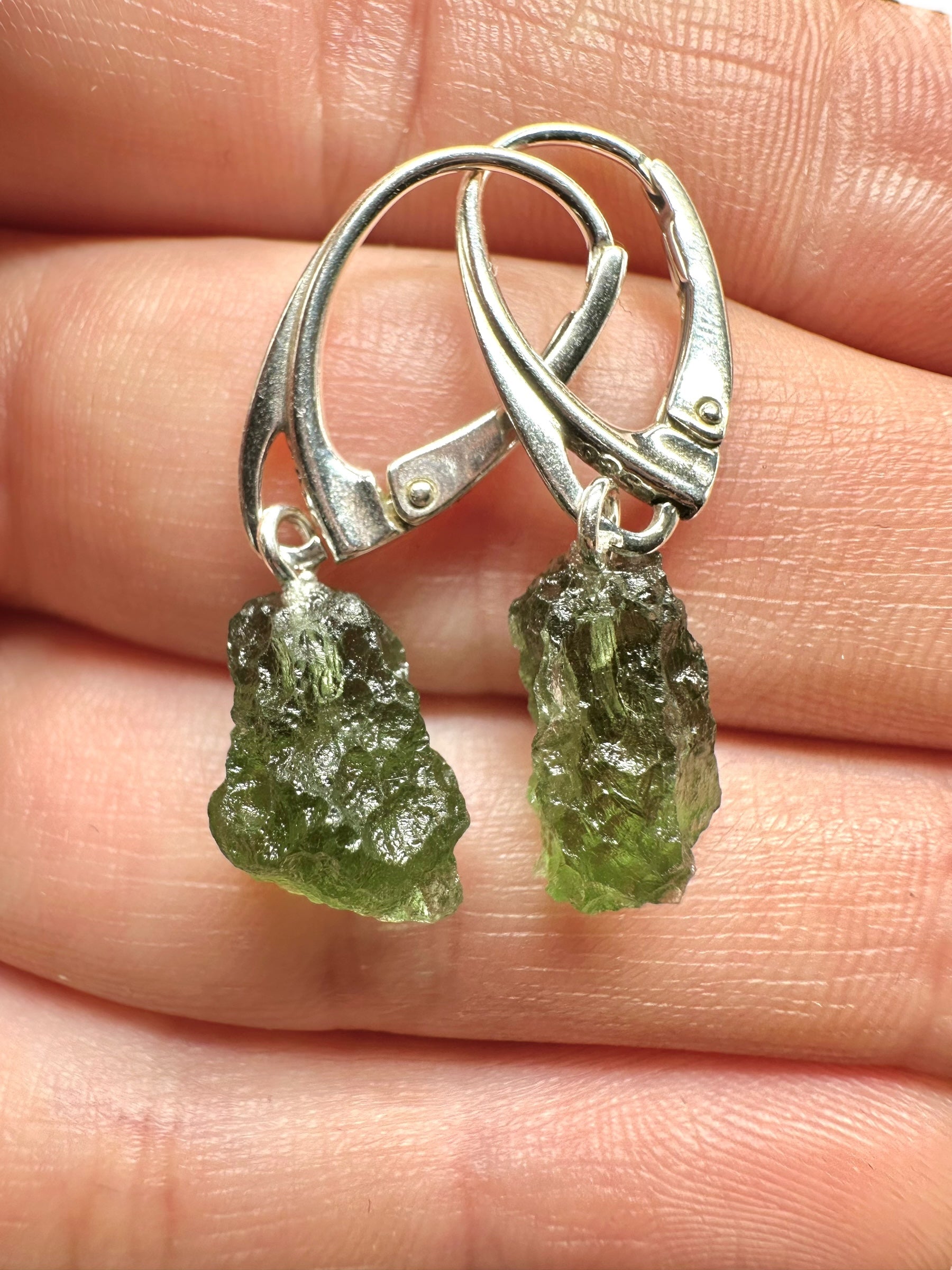 Orecchini d'argento con Moldavite – SN/V010