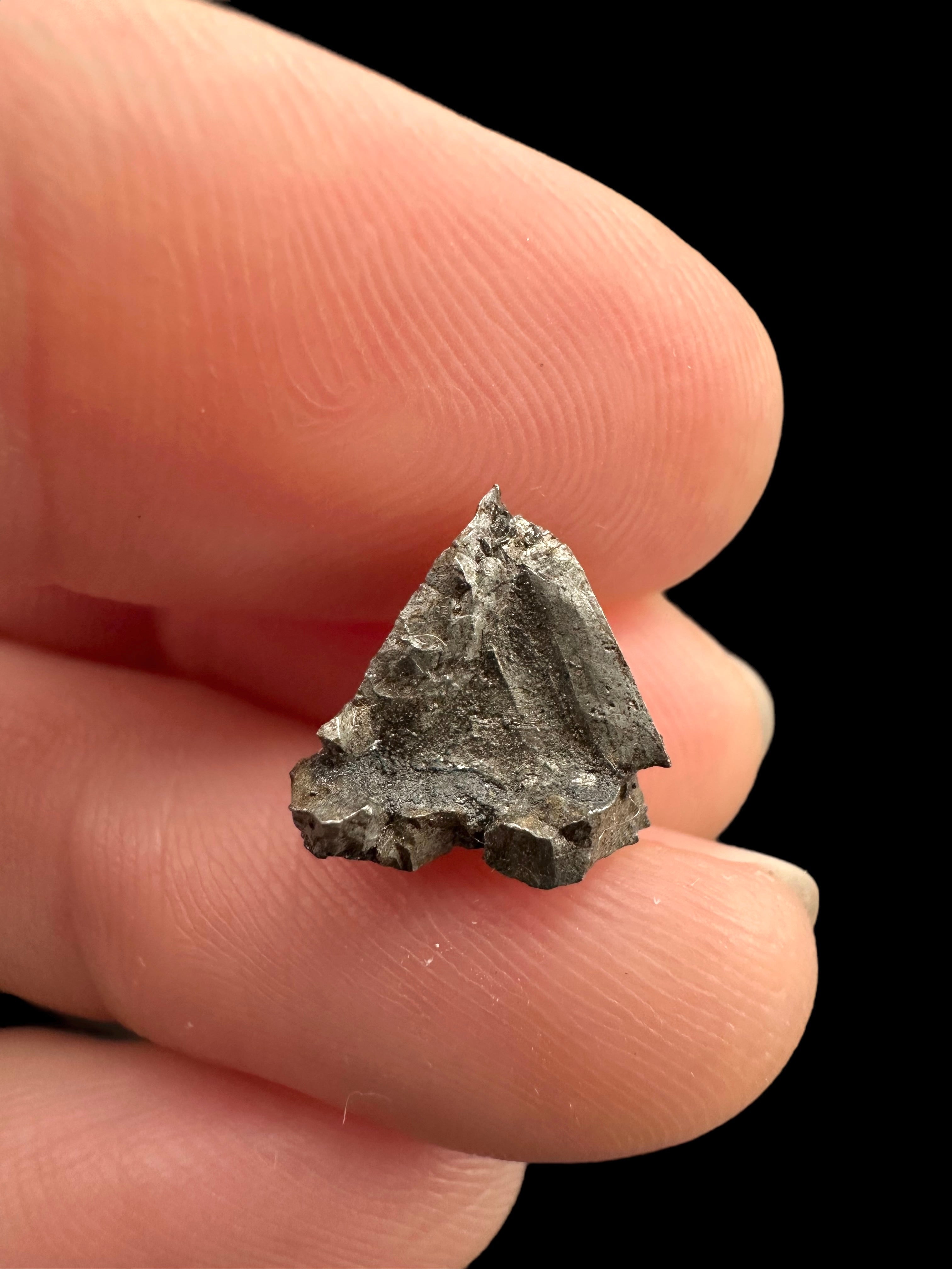 Meteorite Nantan 1,7g – Guangxi, China - MENA16