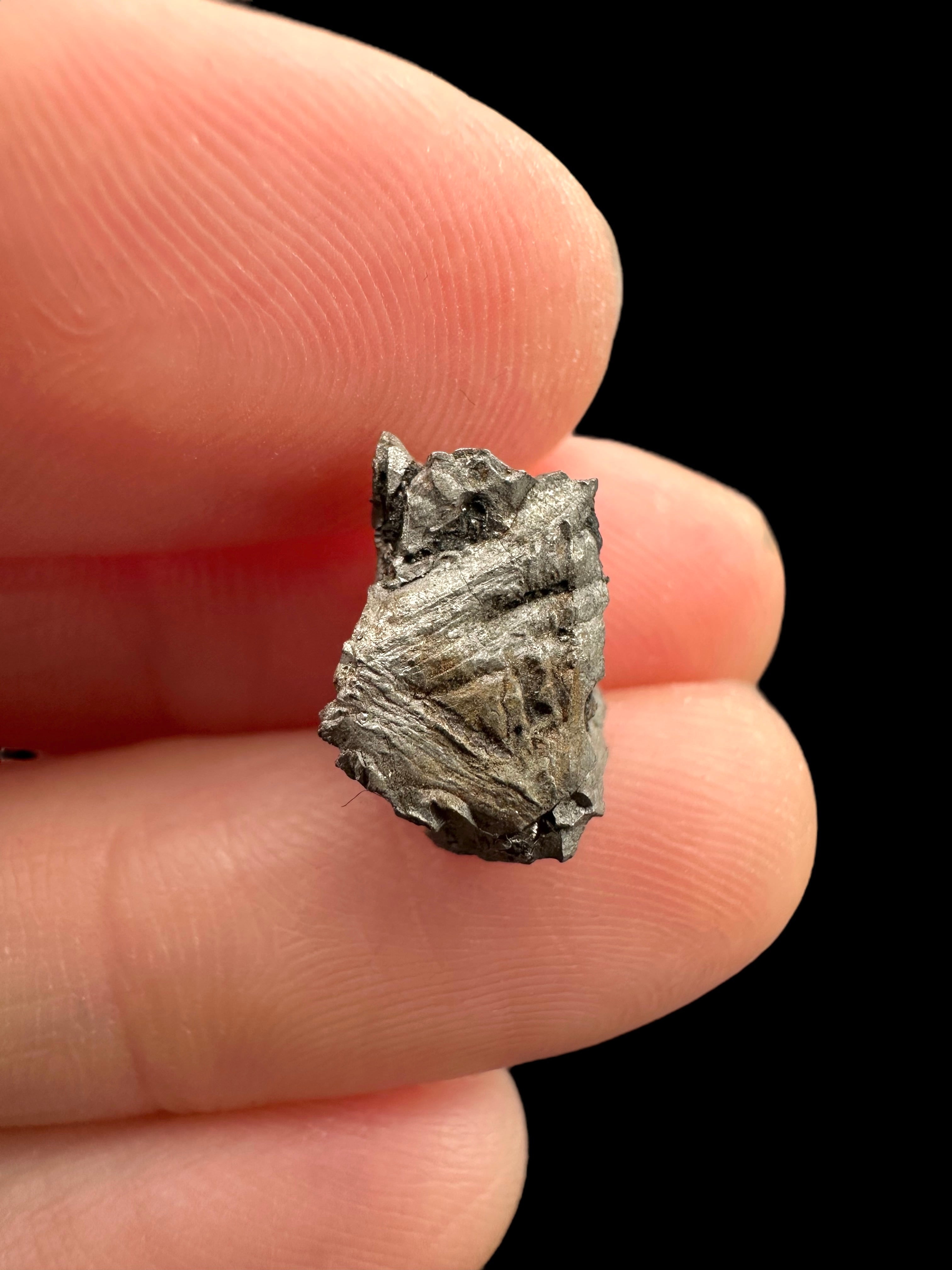 Meteorite Nantan 2g – Guangxi, China - MENA17