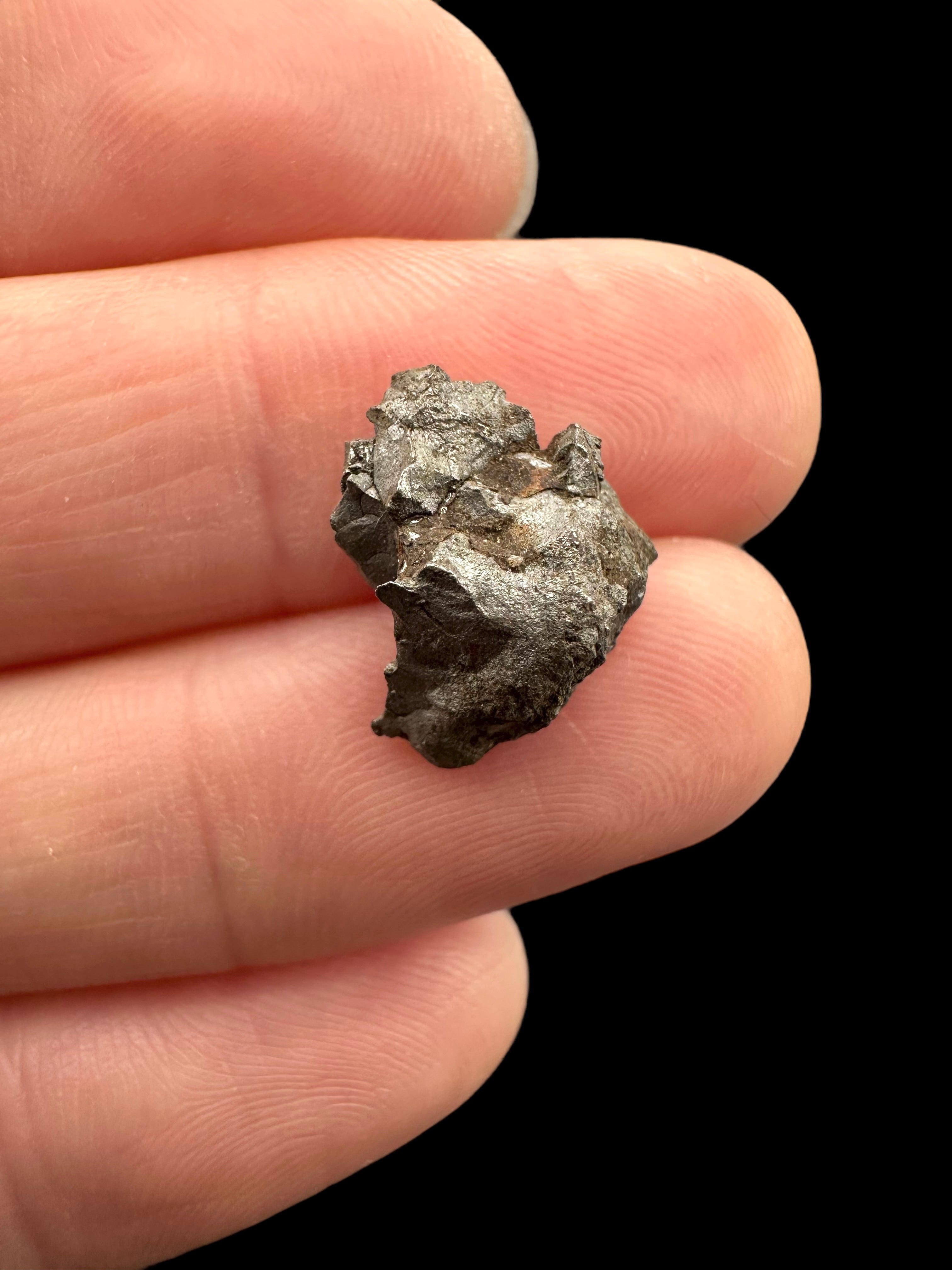Meteorite Nantan 2,3g – Guangxi, China - MENA18