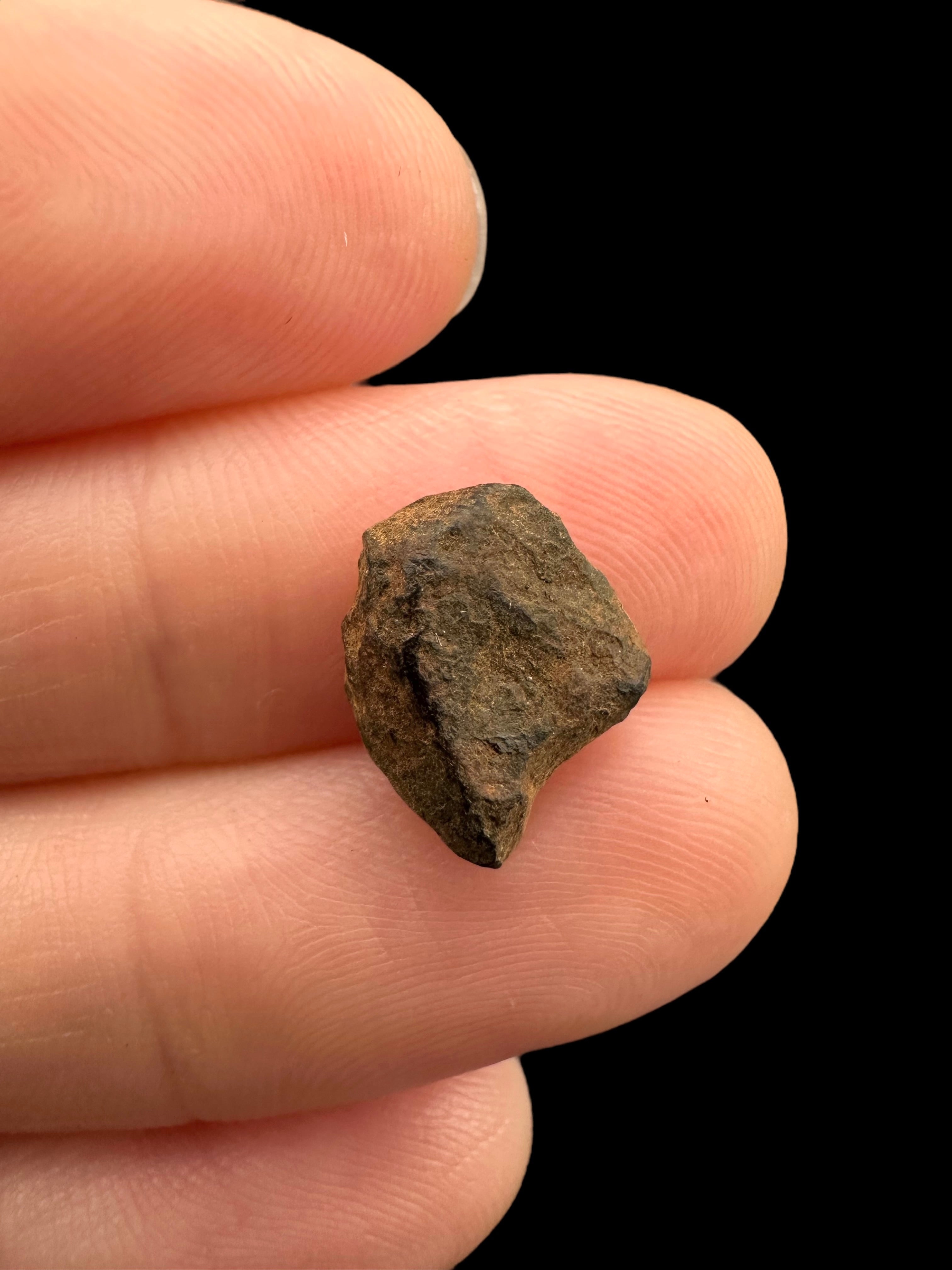 Meteorite Agoudal "Imilchil" 1,4g – Morocco - MEAG17