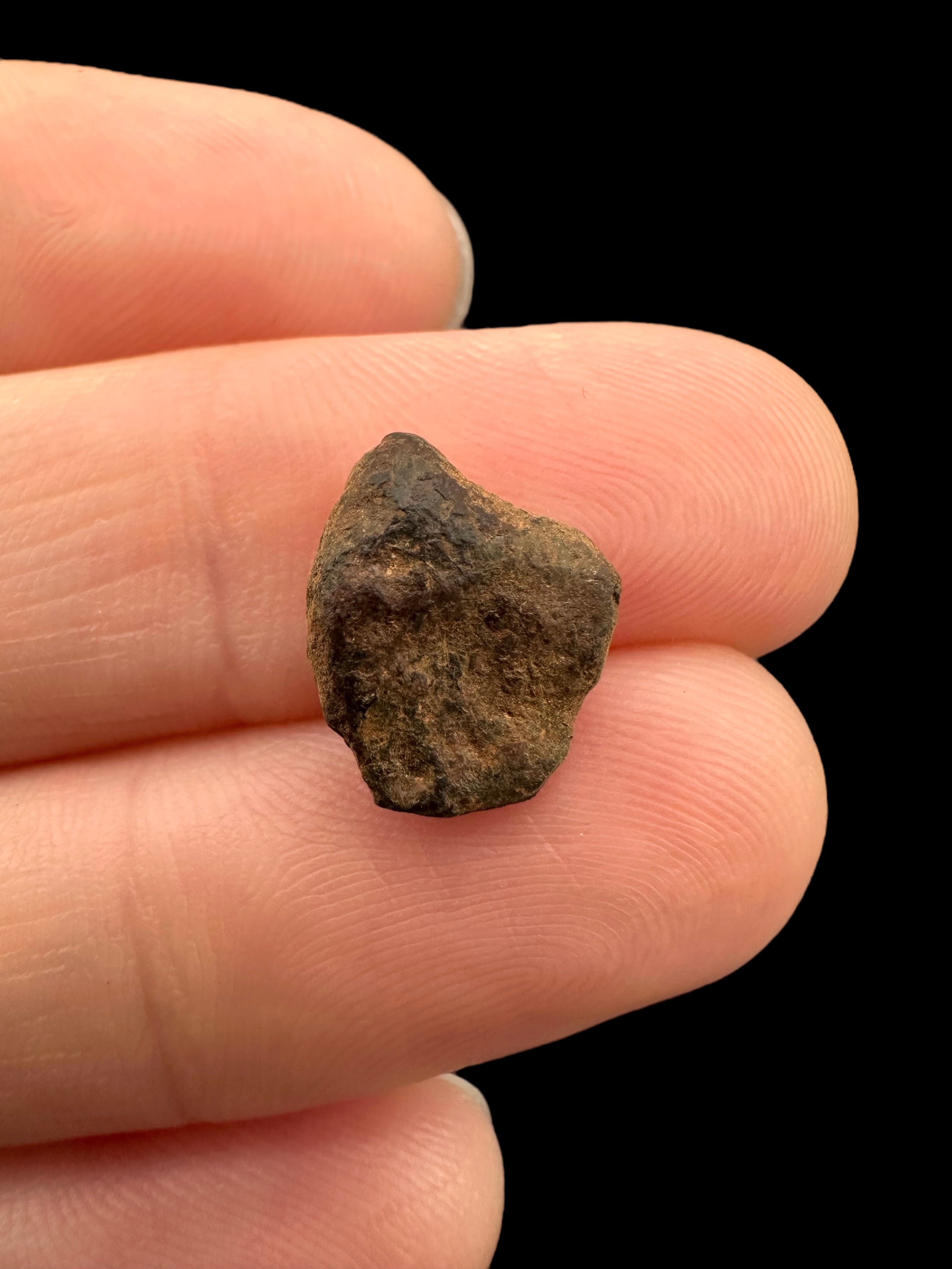 Meteorite Agoudal "Imilchil" 1,4g – Morocco - MEAG17