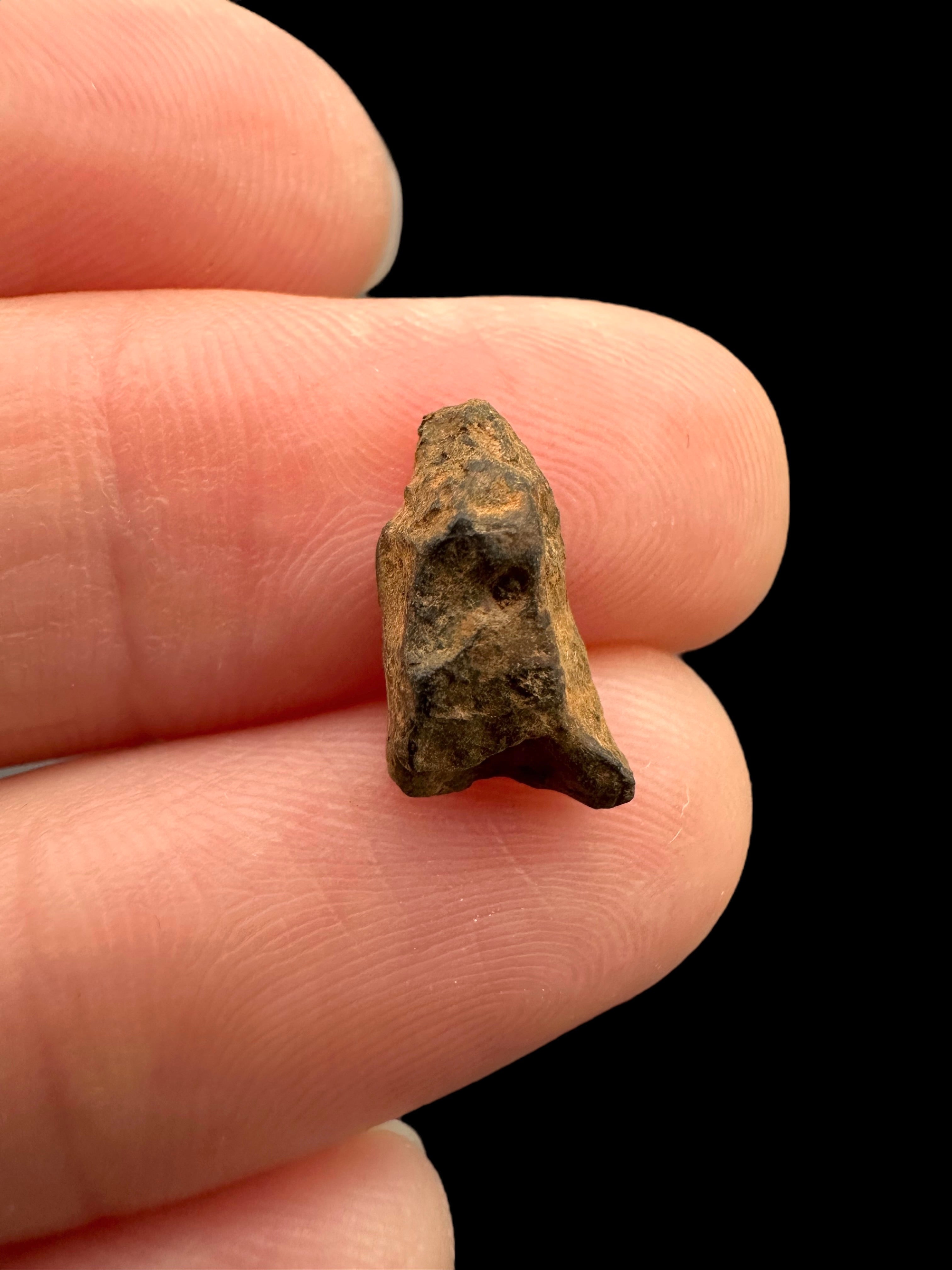 Meteorite Agoudal "Imilchil" 1g – Morocco - MEAG20