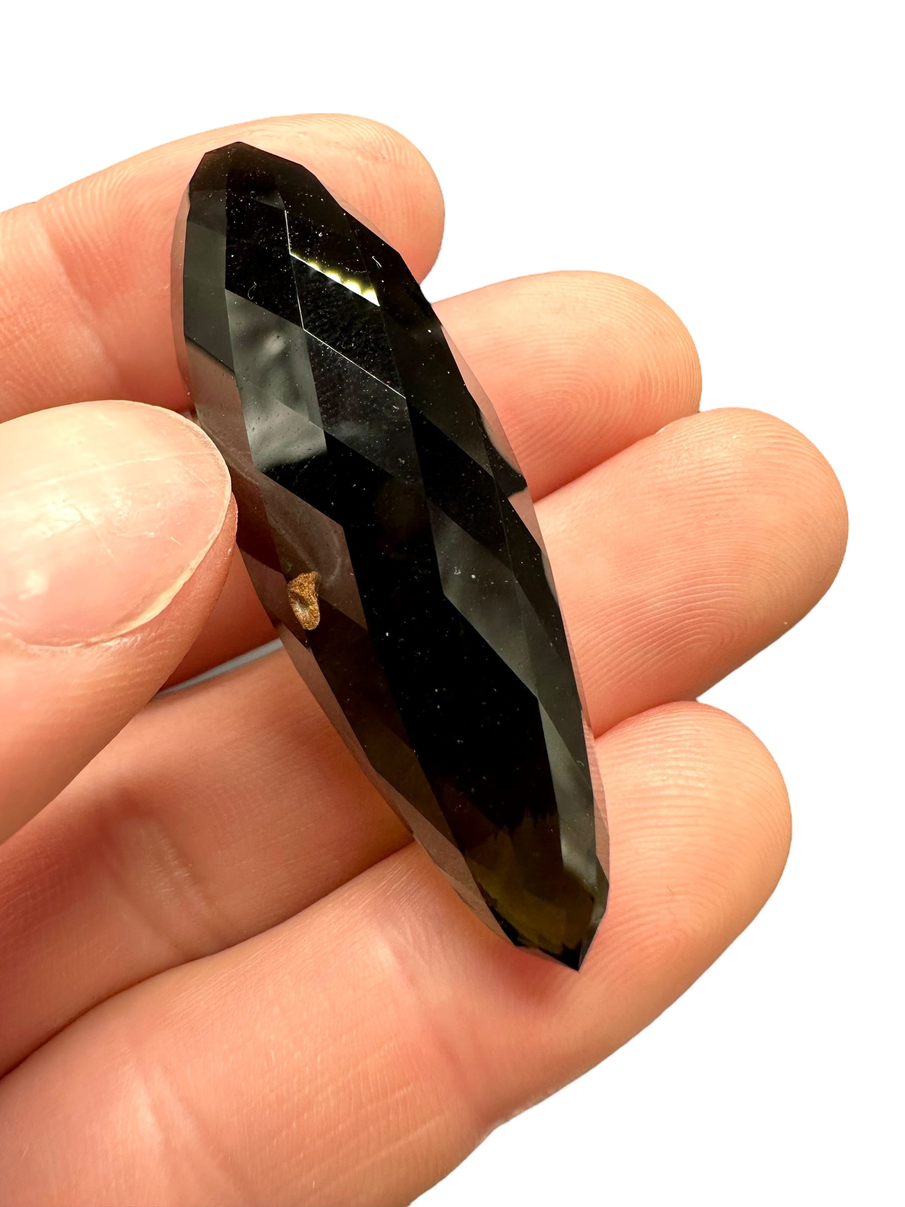 Faceted moldavite Vortex Drop 74ct – 187 facets - BV046