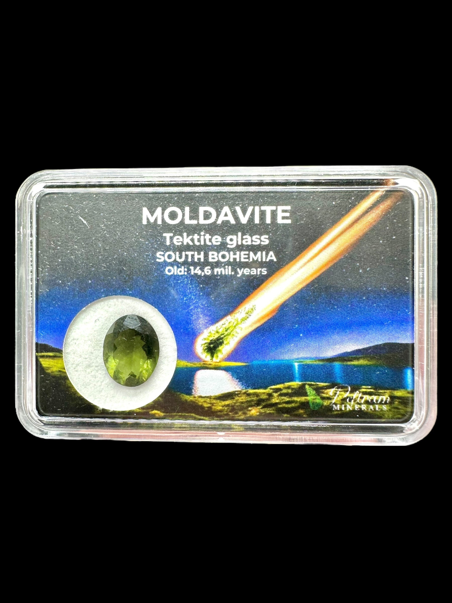 Faceted moldavite in box 1,95ct
