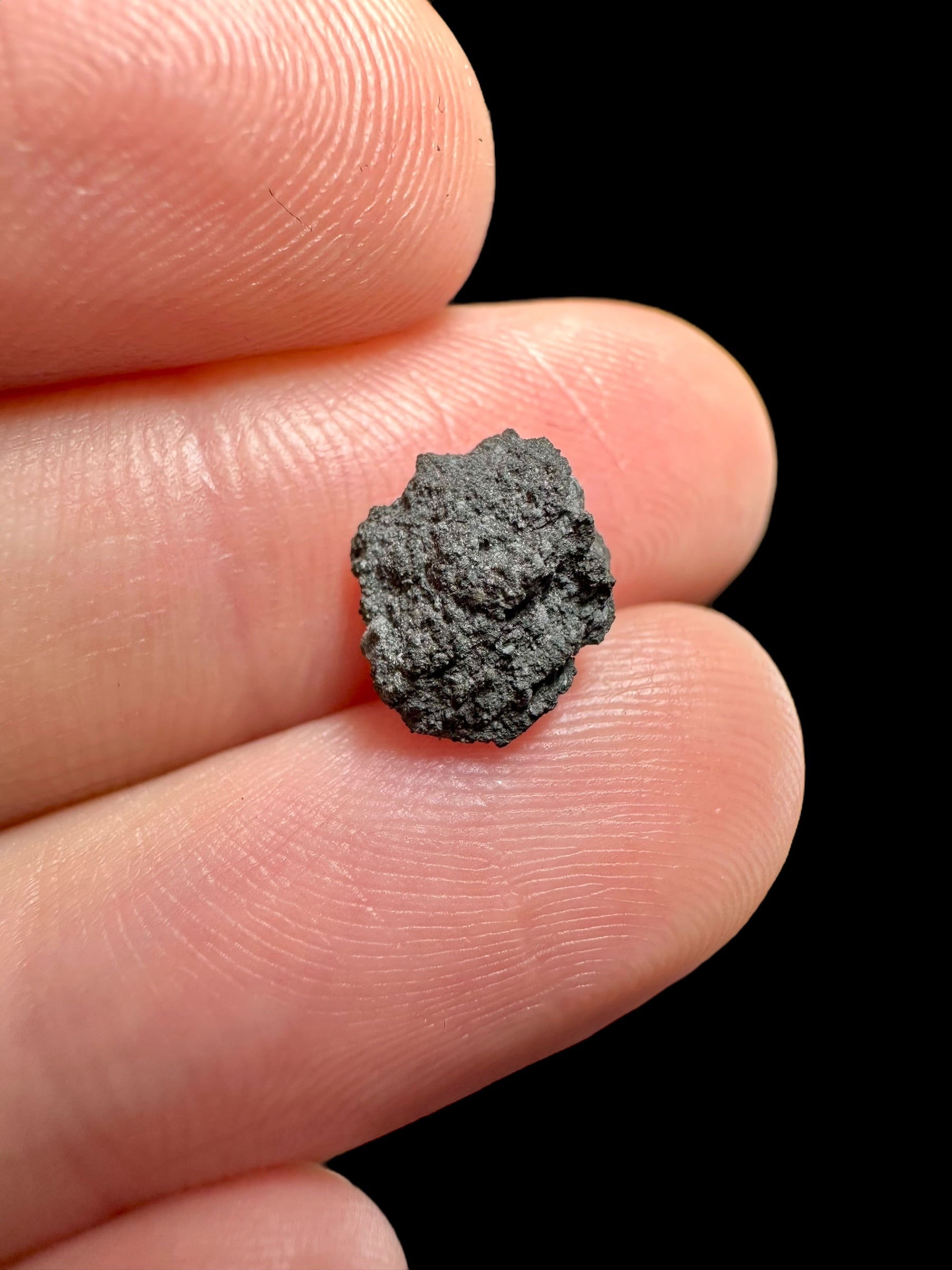 Meteorite Ait Saoun 0,45g – Morocco - MEAS01