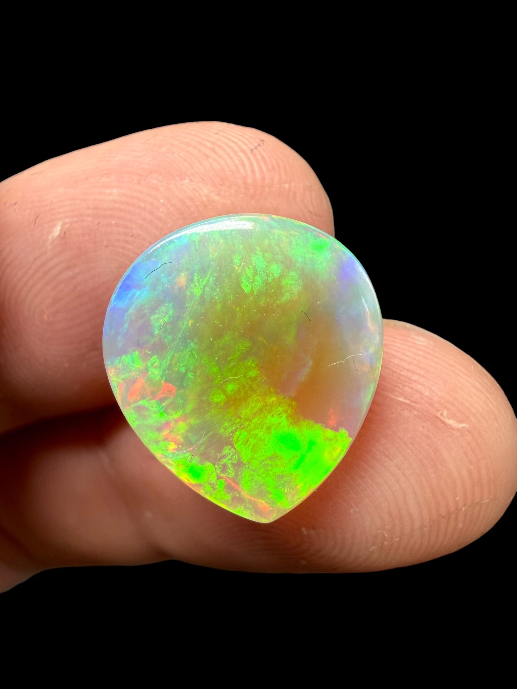 Precious opal cabochon 7,2ct – Welo, Ethiopia - OPK024