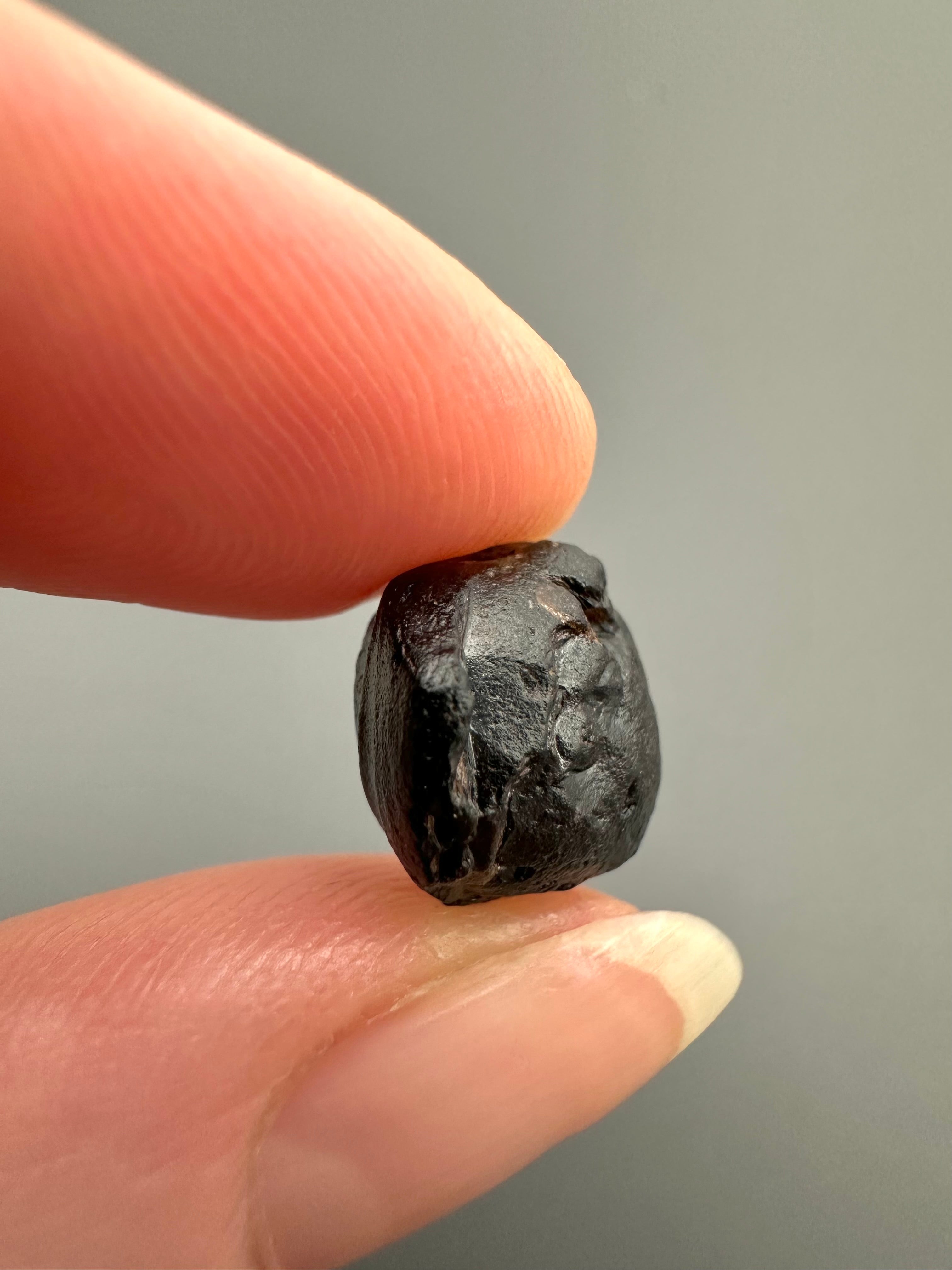 Australite "button" 1,9g – Kalgoorlie, Western Australia - AU035