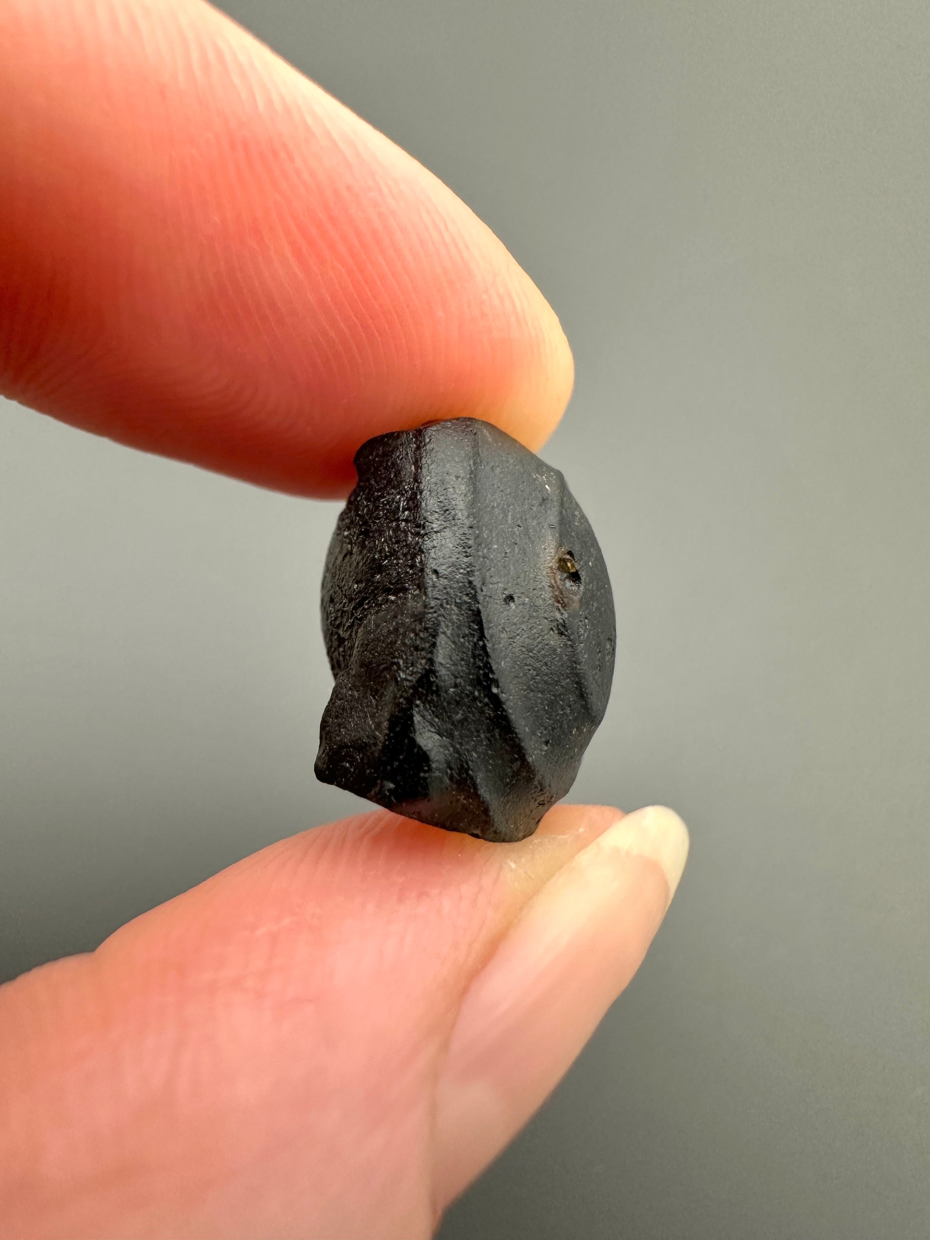 Australite "button" 3,4g – Kalgoorlie, Western Australia - AU036
