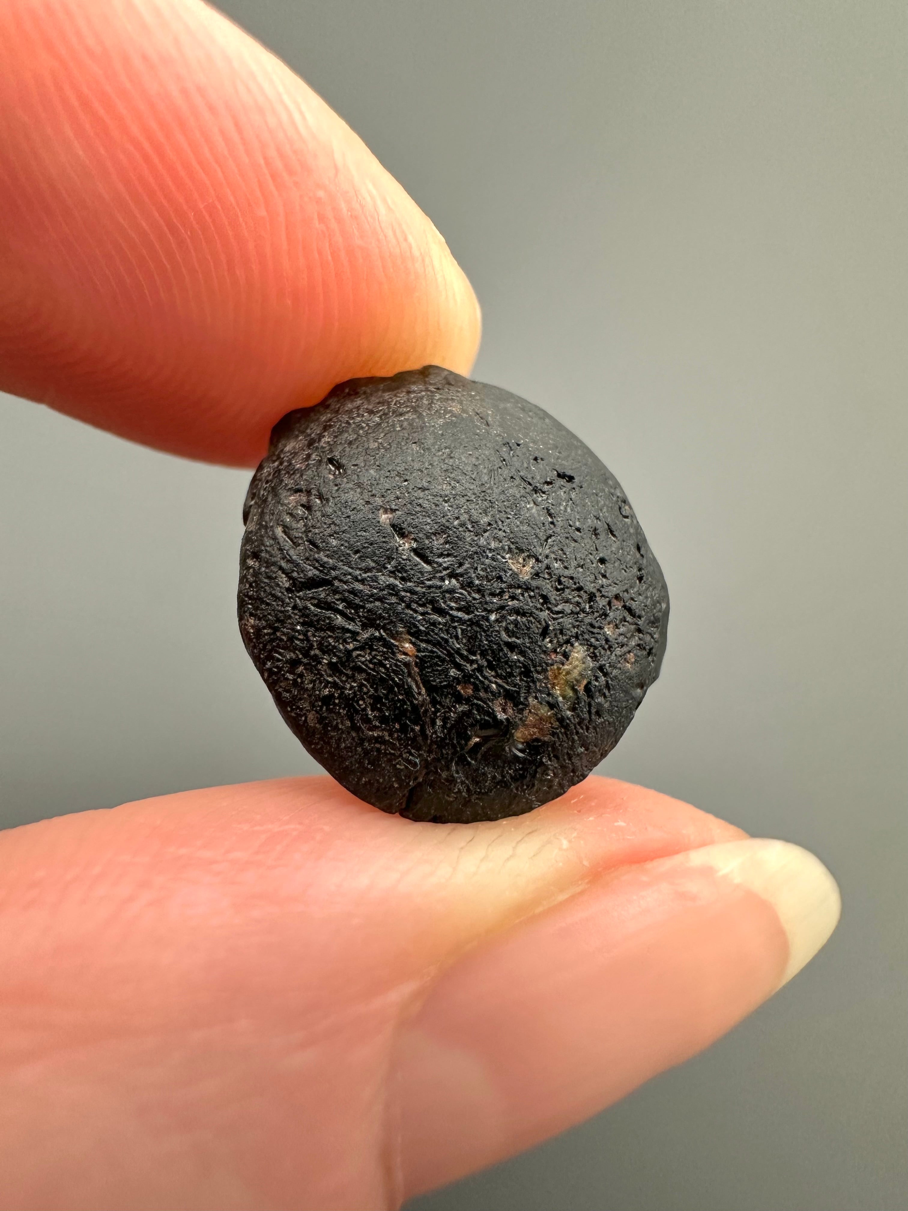 Australite "button" 2g – Kalgoorlie, Western Australia - AU037