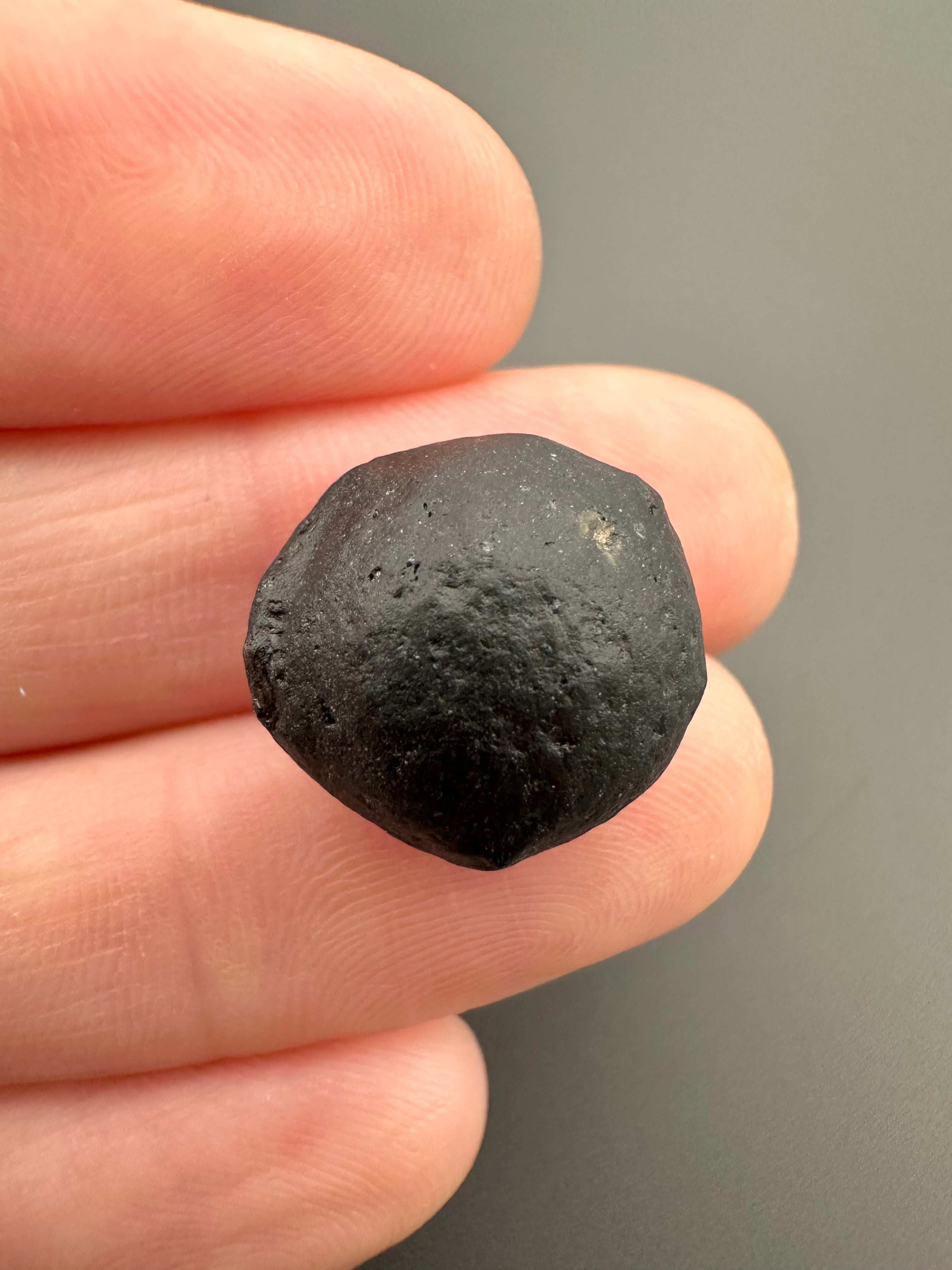 Australite "button" 2,3g – Kalgoorlie, Western Australia - AU043