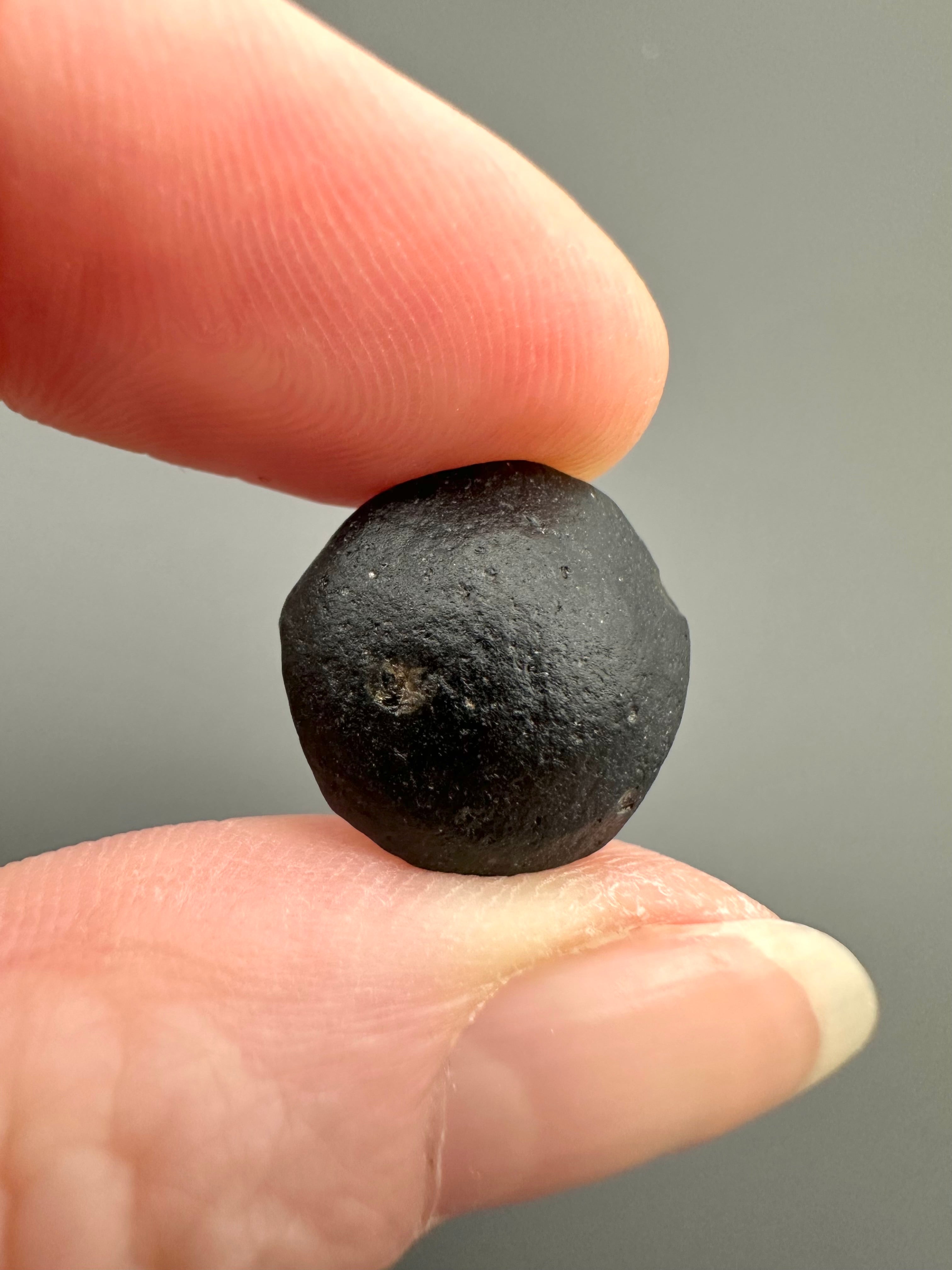 Australite "button" 2,3g – Kalgoorlie, Western Australia - AU043