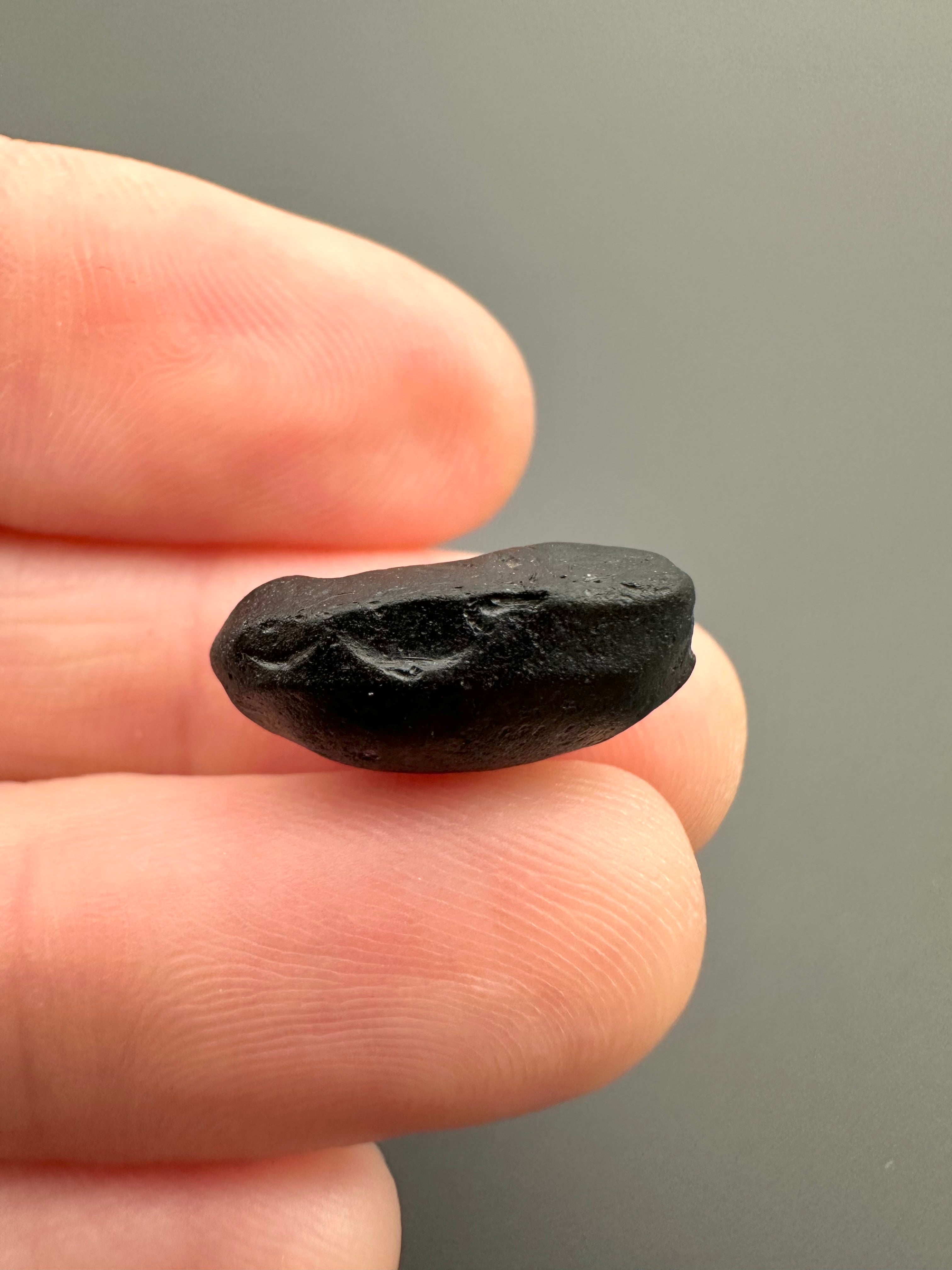 Australite "button" 1,4g – Kalgoorlie, Western Australia - AU044