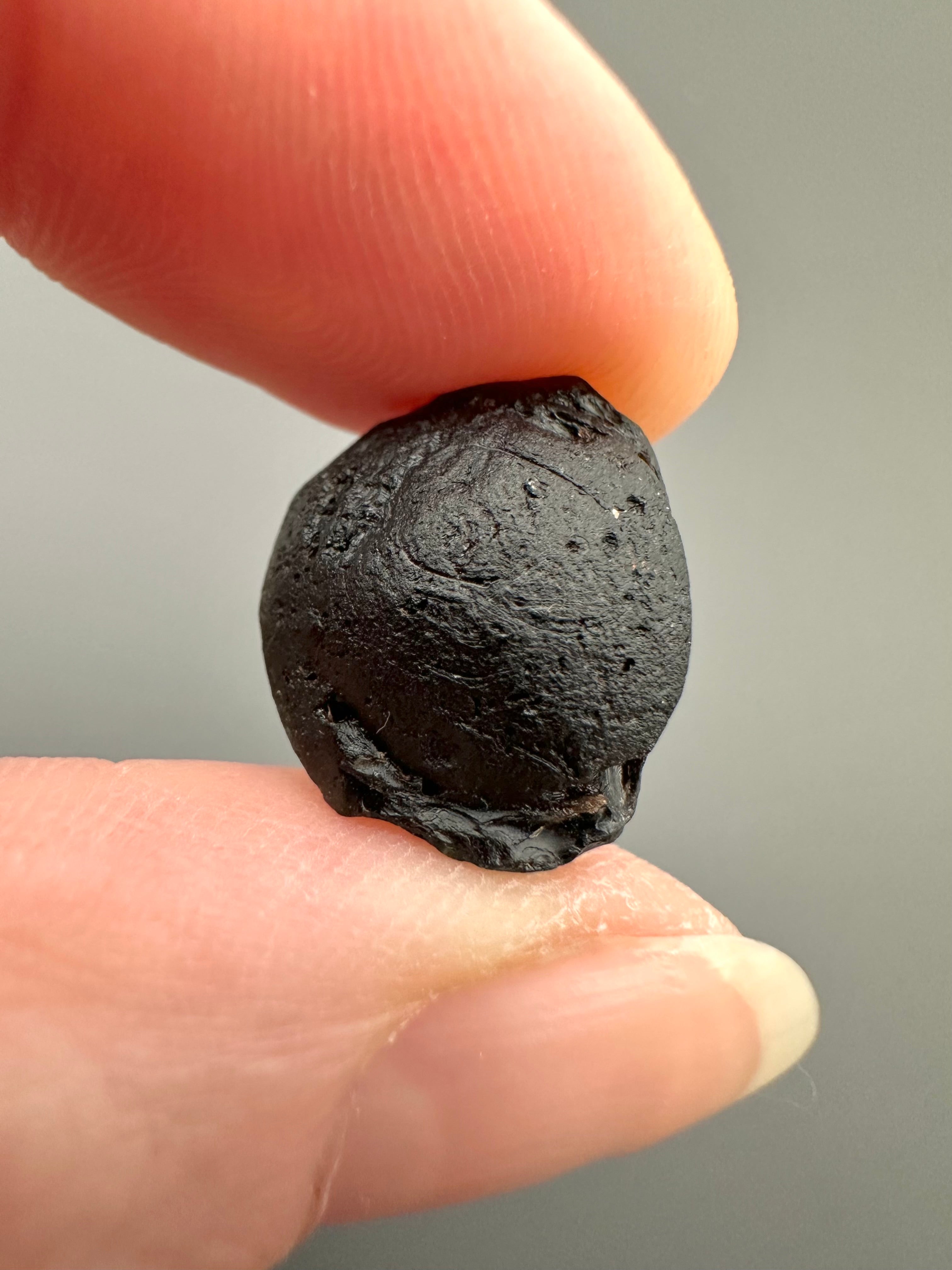 Australite "button" 1,8g – Kalgoorlie, Western Australia - AU045
