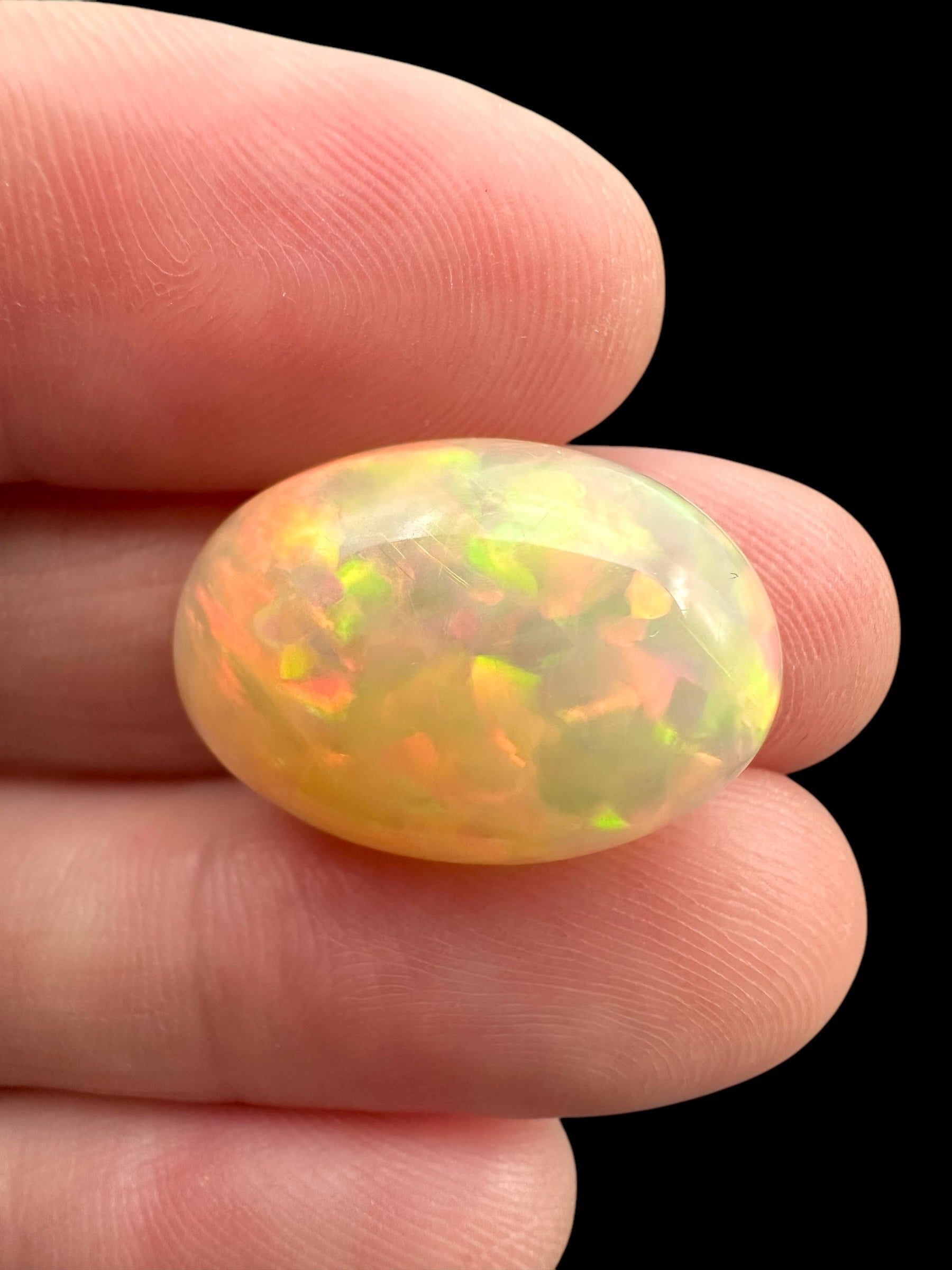 Precious opal cabochon 11,6ct – Welo, Ethiopia - OPK042