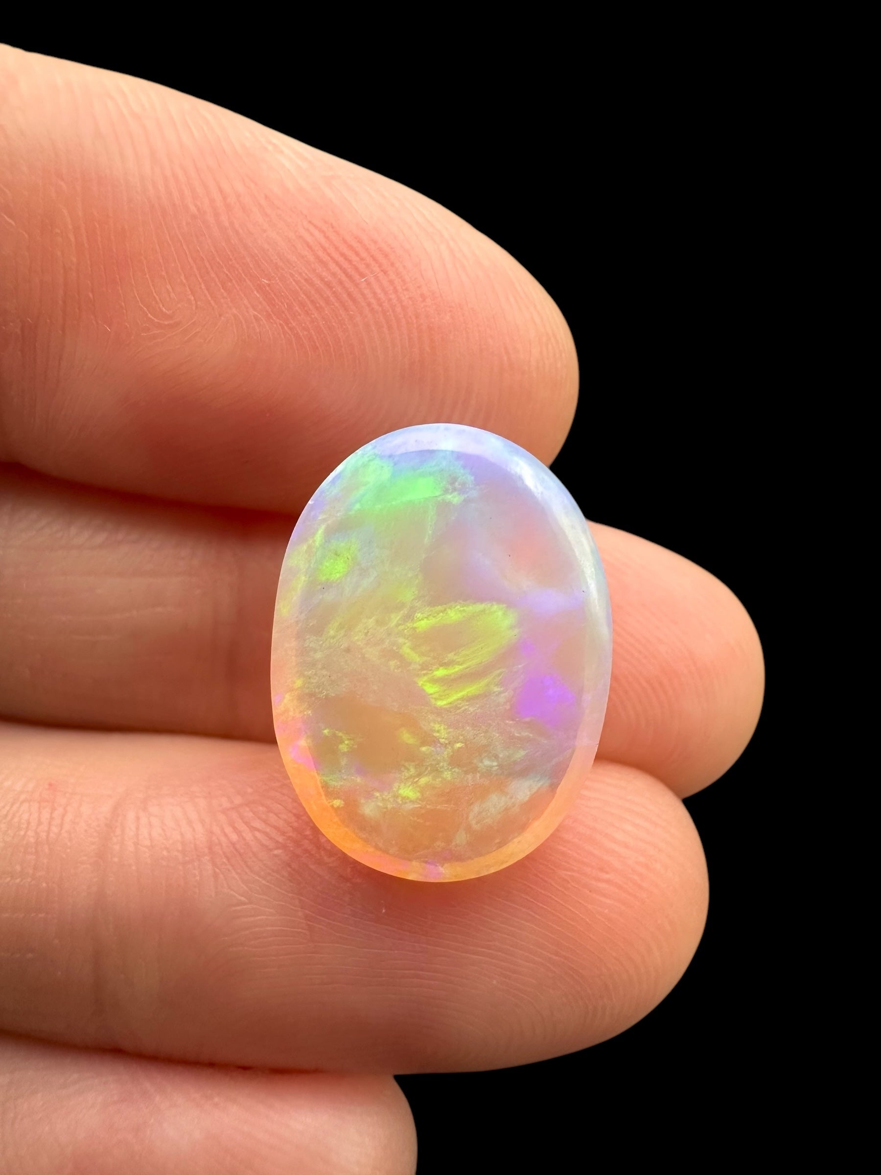 Precious opal cabochon 6,2ct – Welo, Ethiopia - OPK046