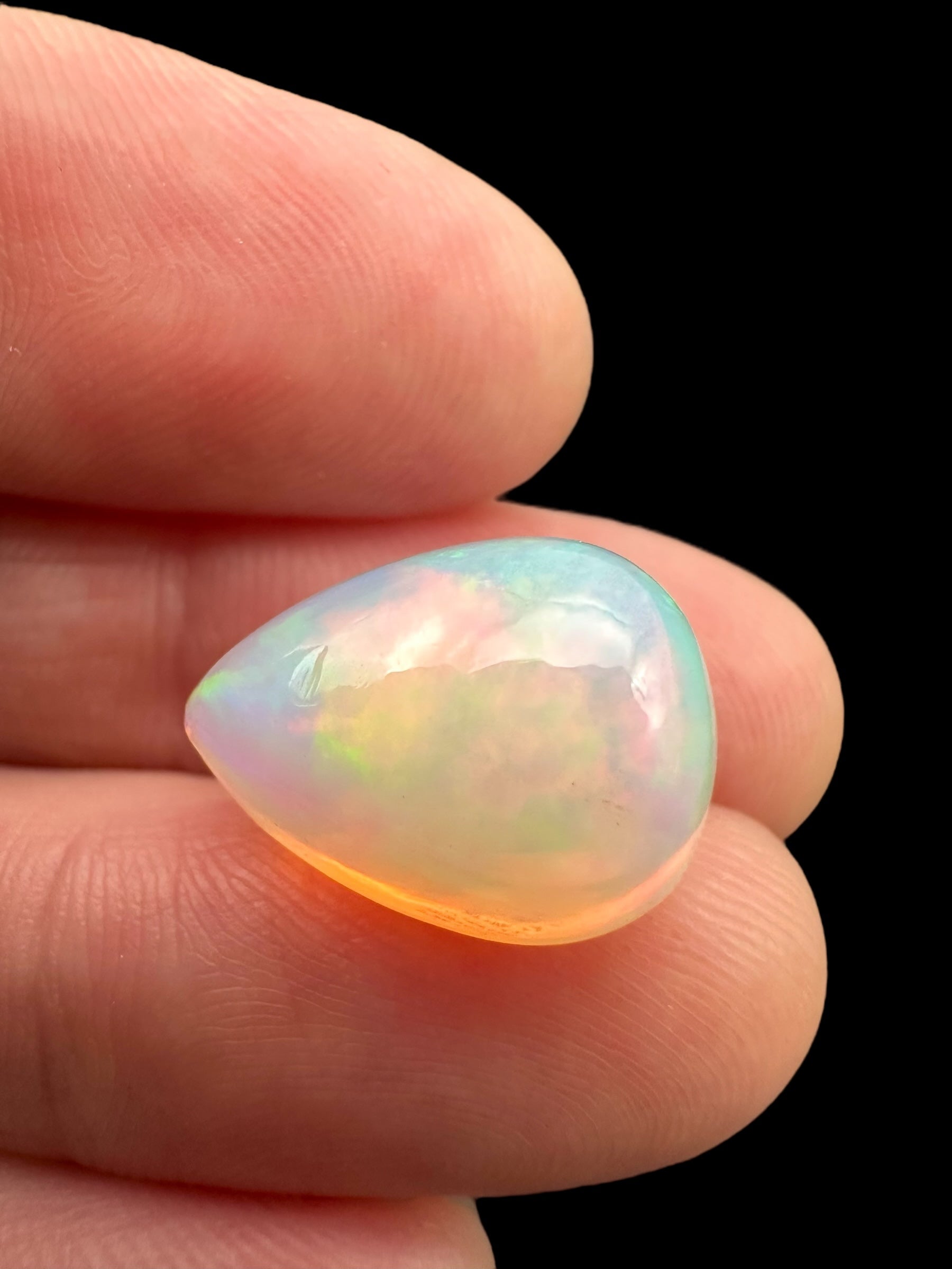 Precious opal cabochon 6,2ct – Welo, Ethiopia - OPK051