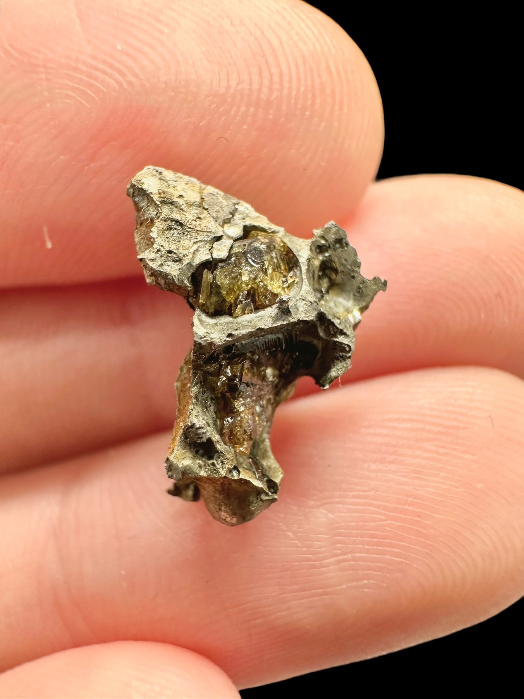 Meteorite Omolon 1,42g – Russia - MEOM02