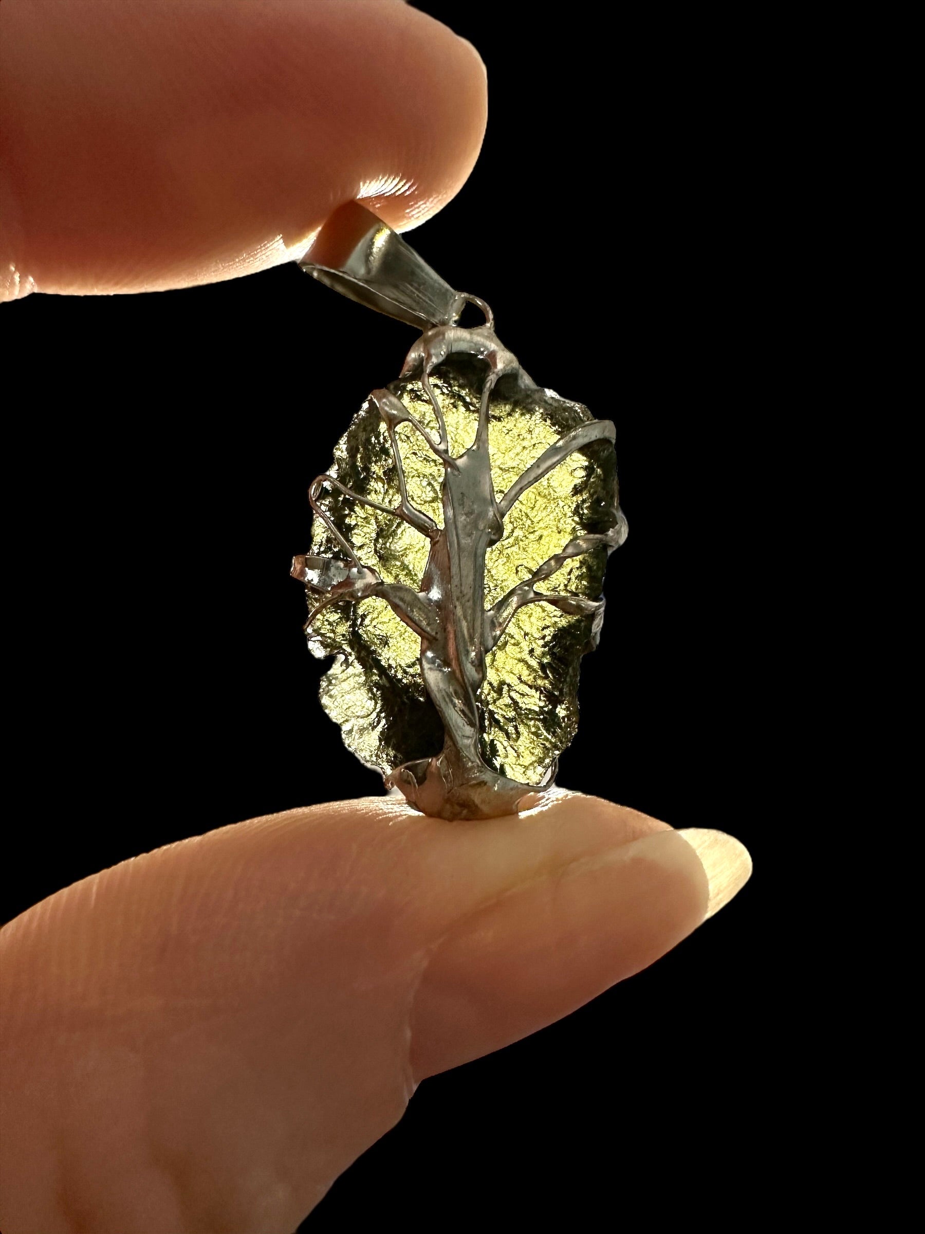 Moldavite pendant - P/V294
