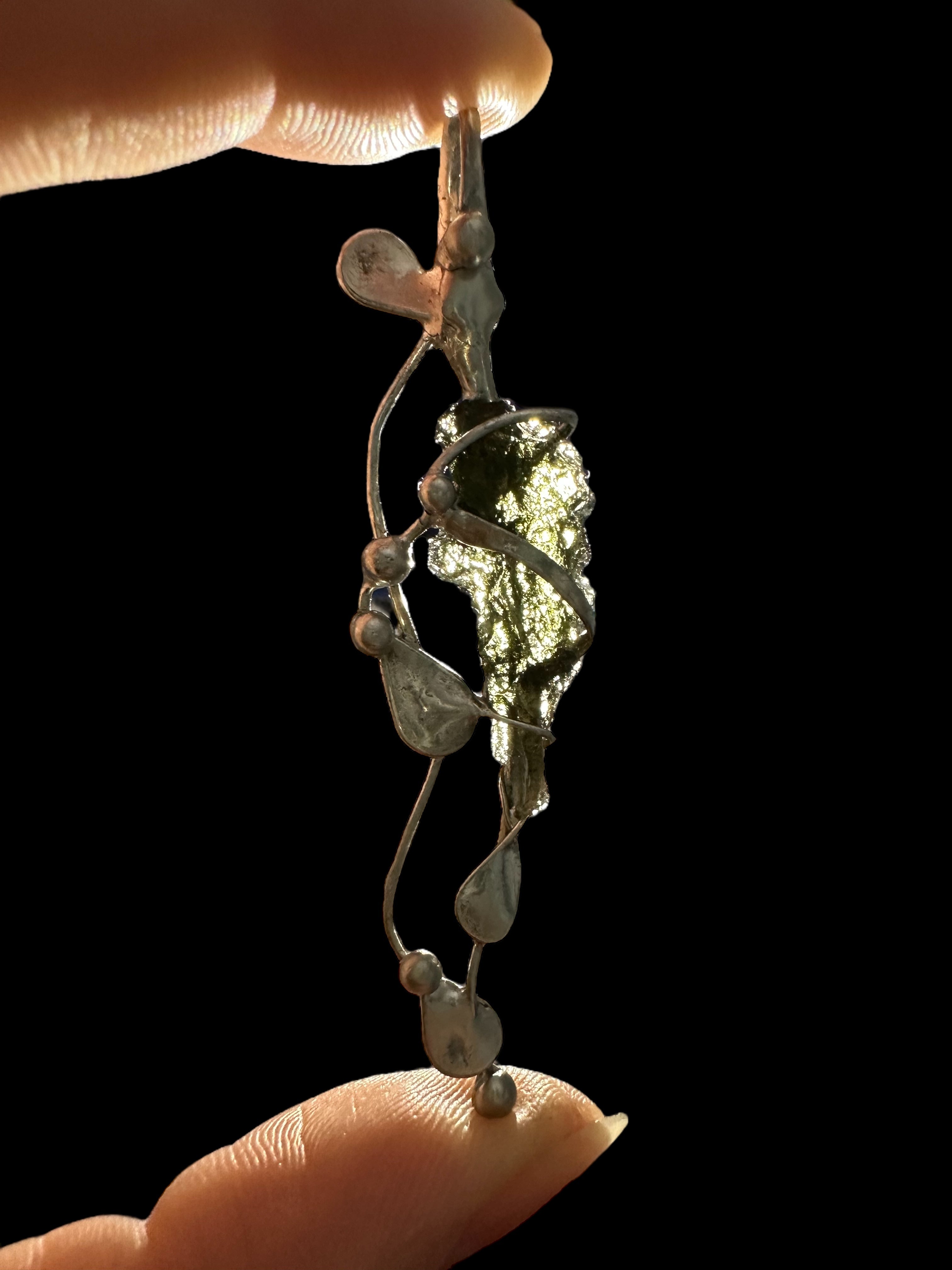 Moldavite pendant - P/V297
