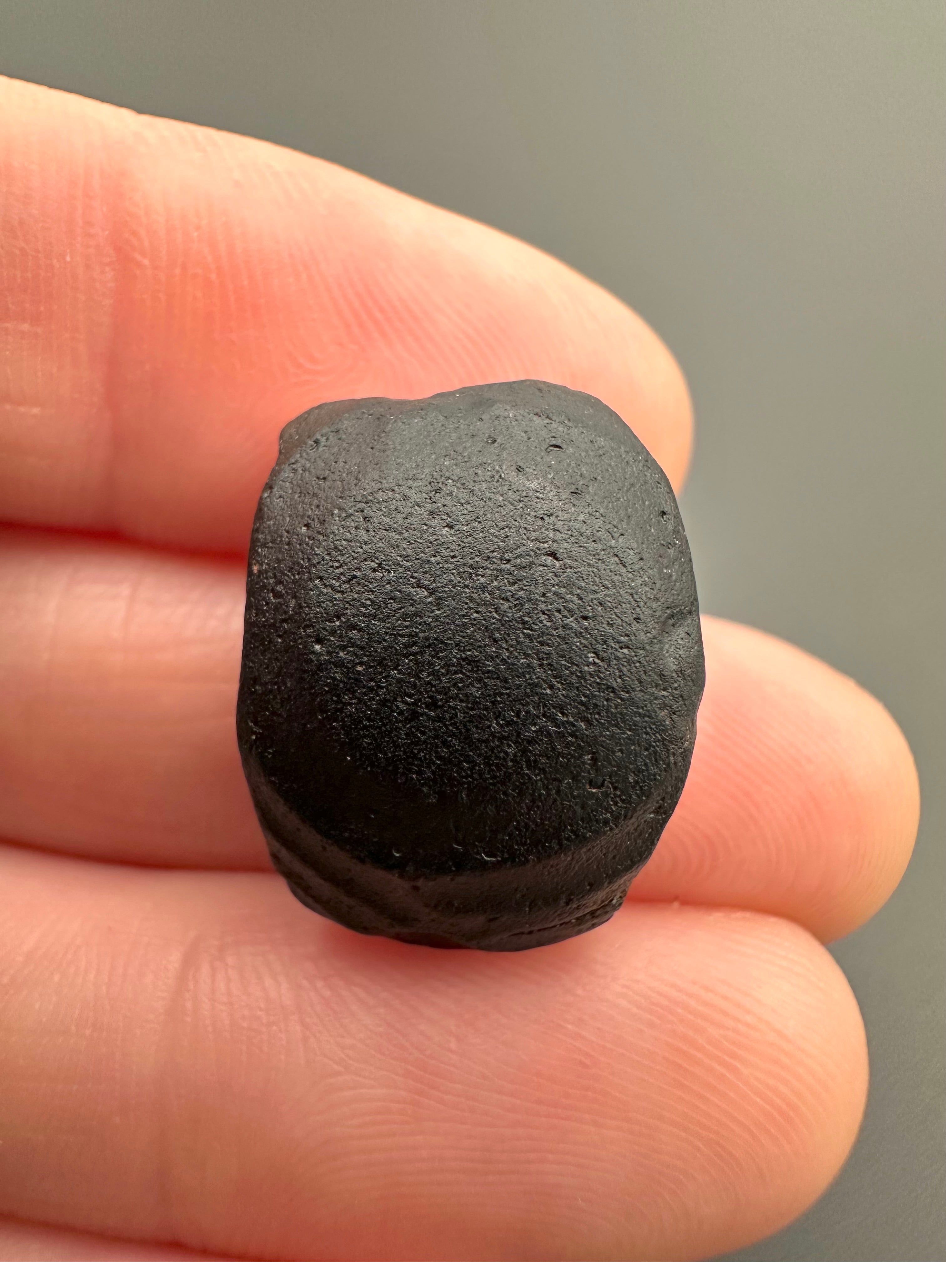 Australite "button" 3g – Kalgoorlie, Western Australia - AU051