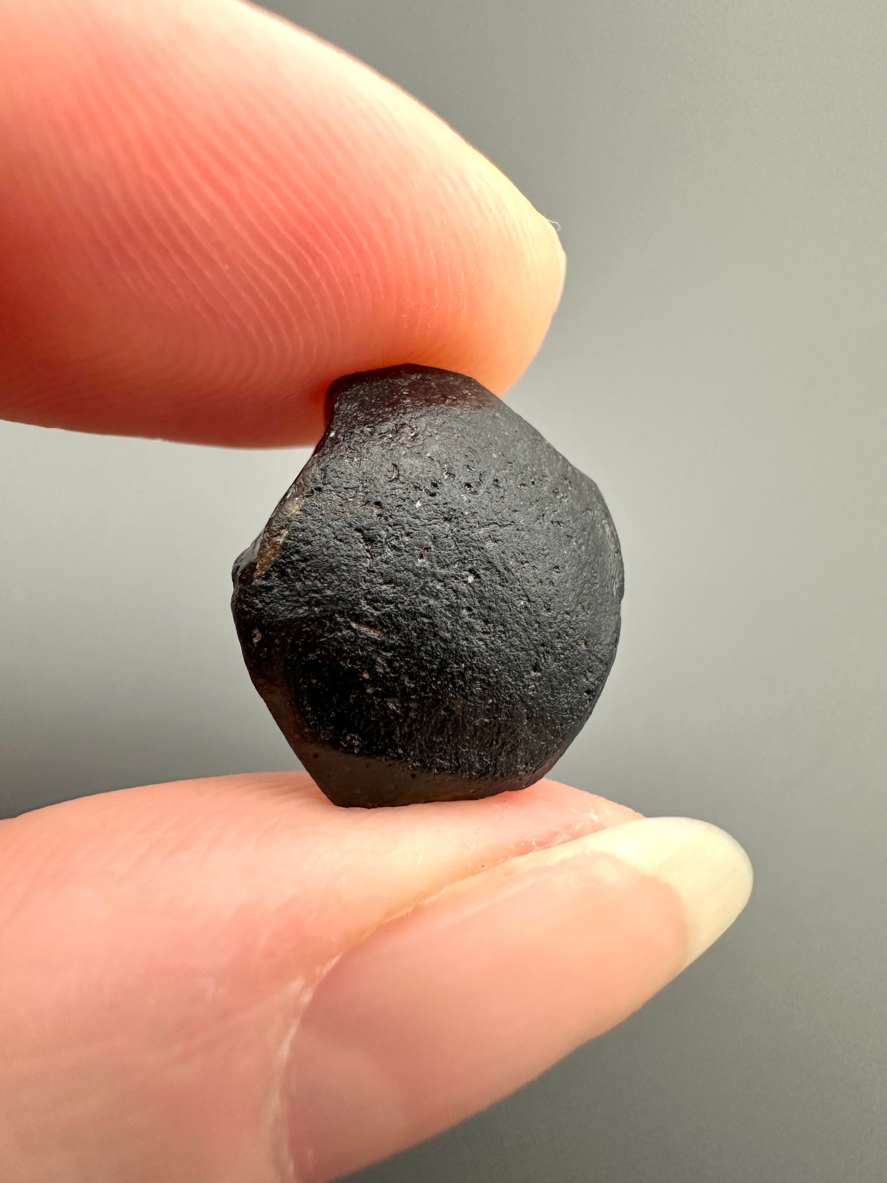 Australite "button" 2g – Kalgoorlie, Western Australia - AU056