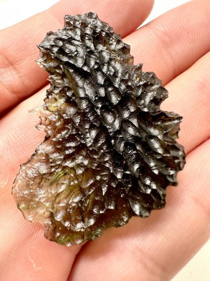 Moldavite Grezza – Besednice Skola – 11,1g - V038