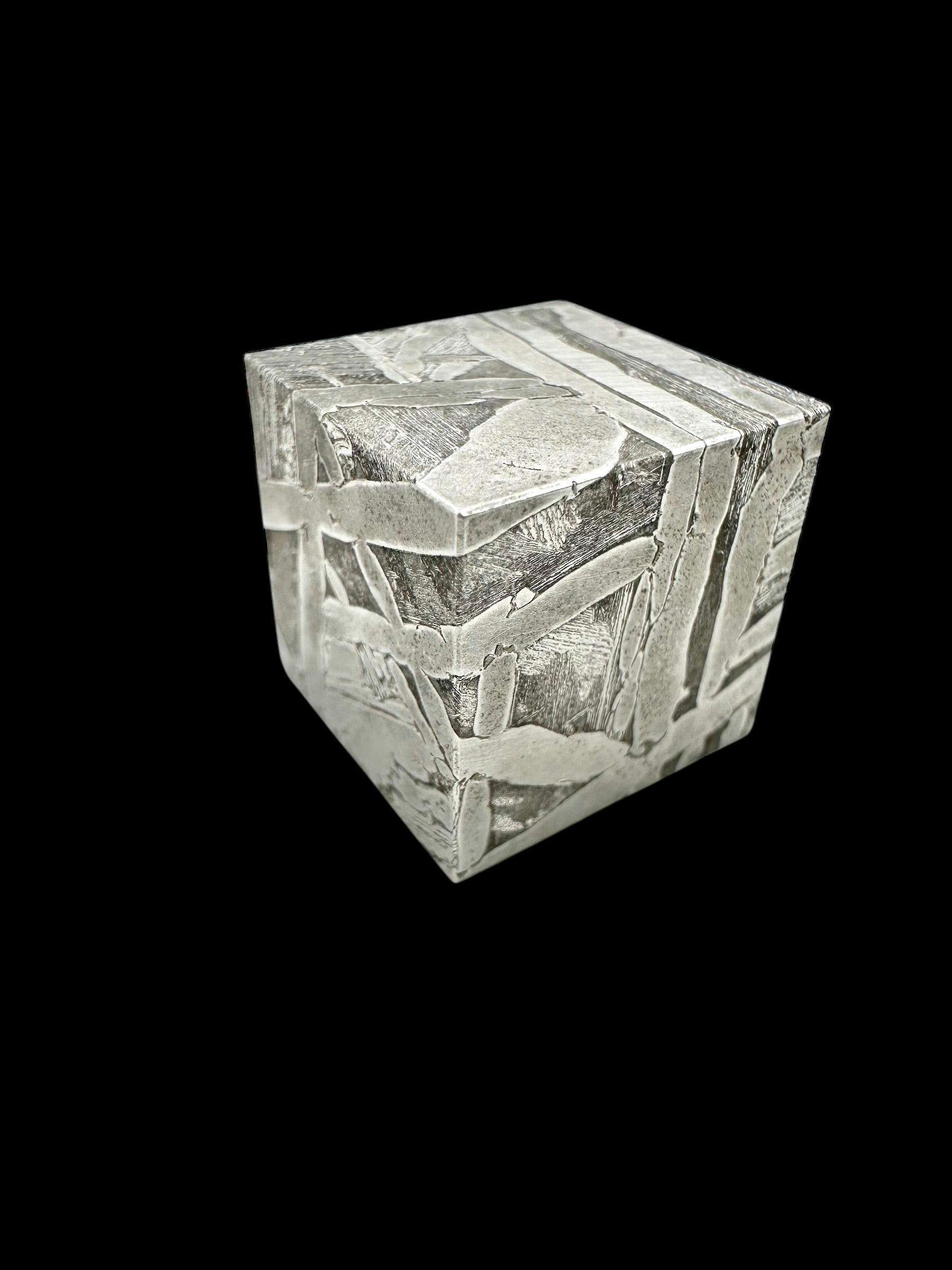 Meteorite Seymchan cube 42,3g – Magadan, Russia