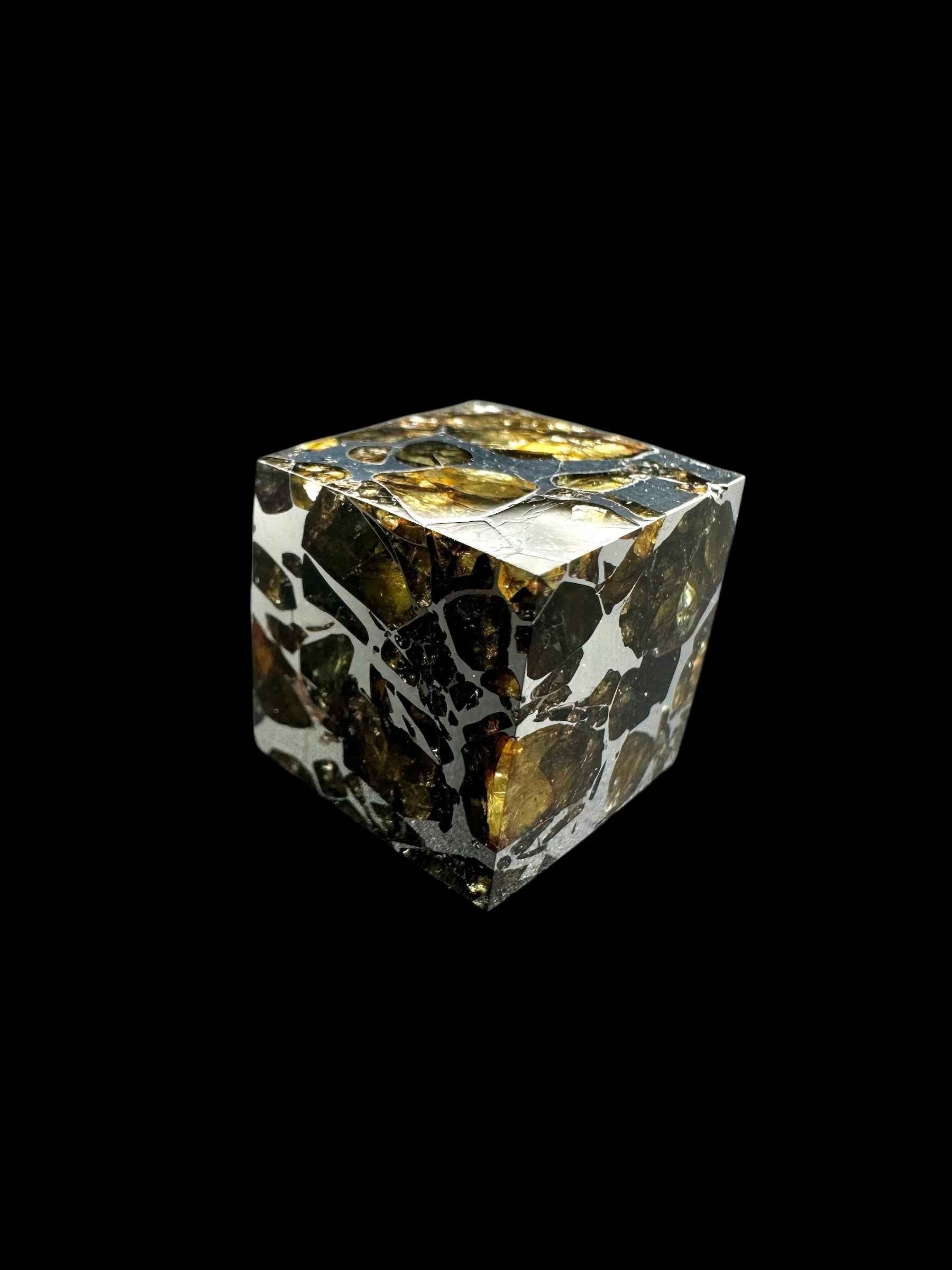 Meteorite Seymchan – pallasite cube 16,2g – Russia - MESM31
