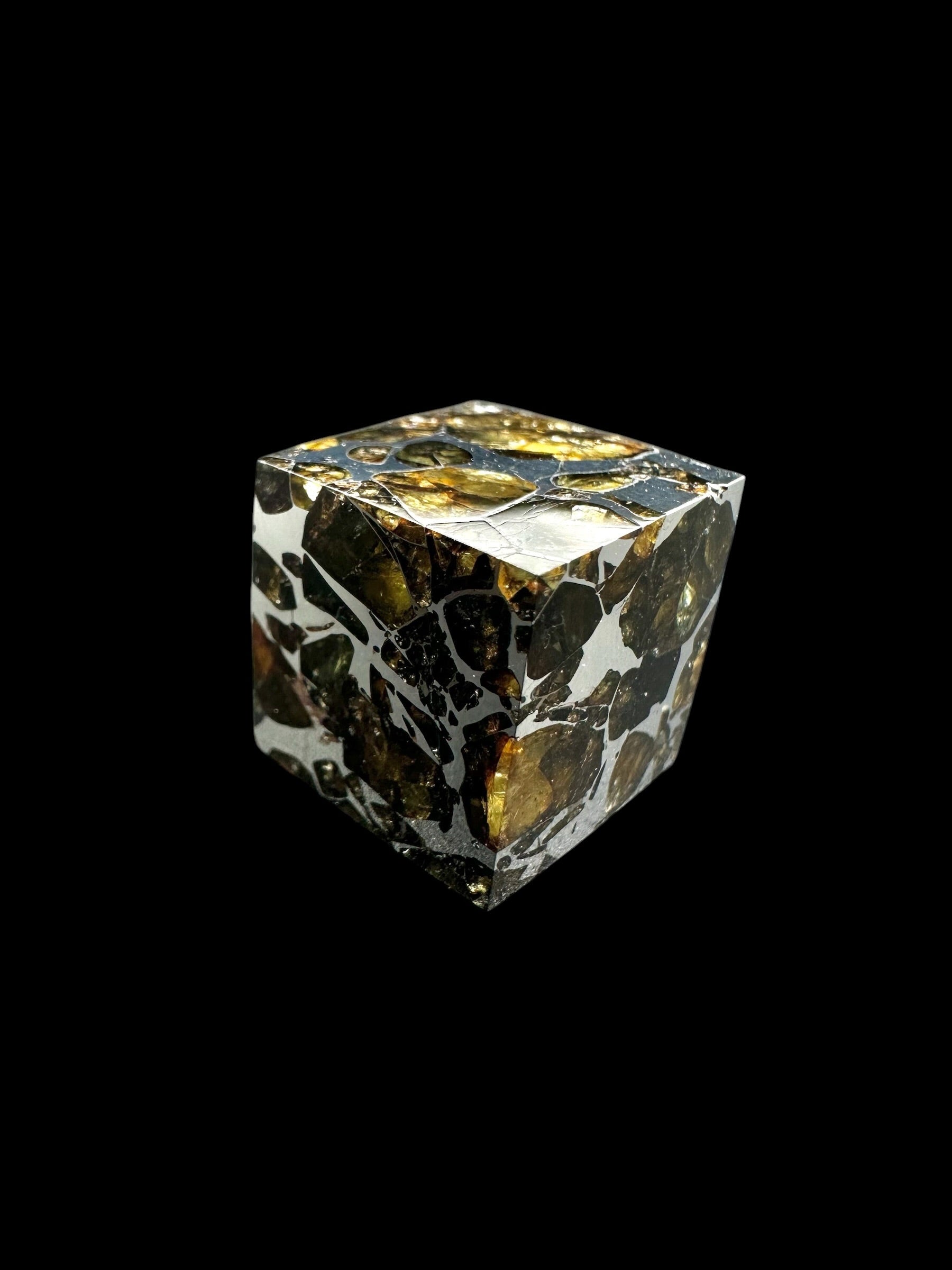 Meteorite Seymchan – pallasite cube 16,2g – Russia - MESM31