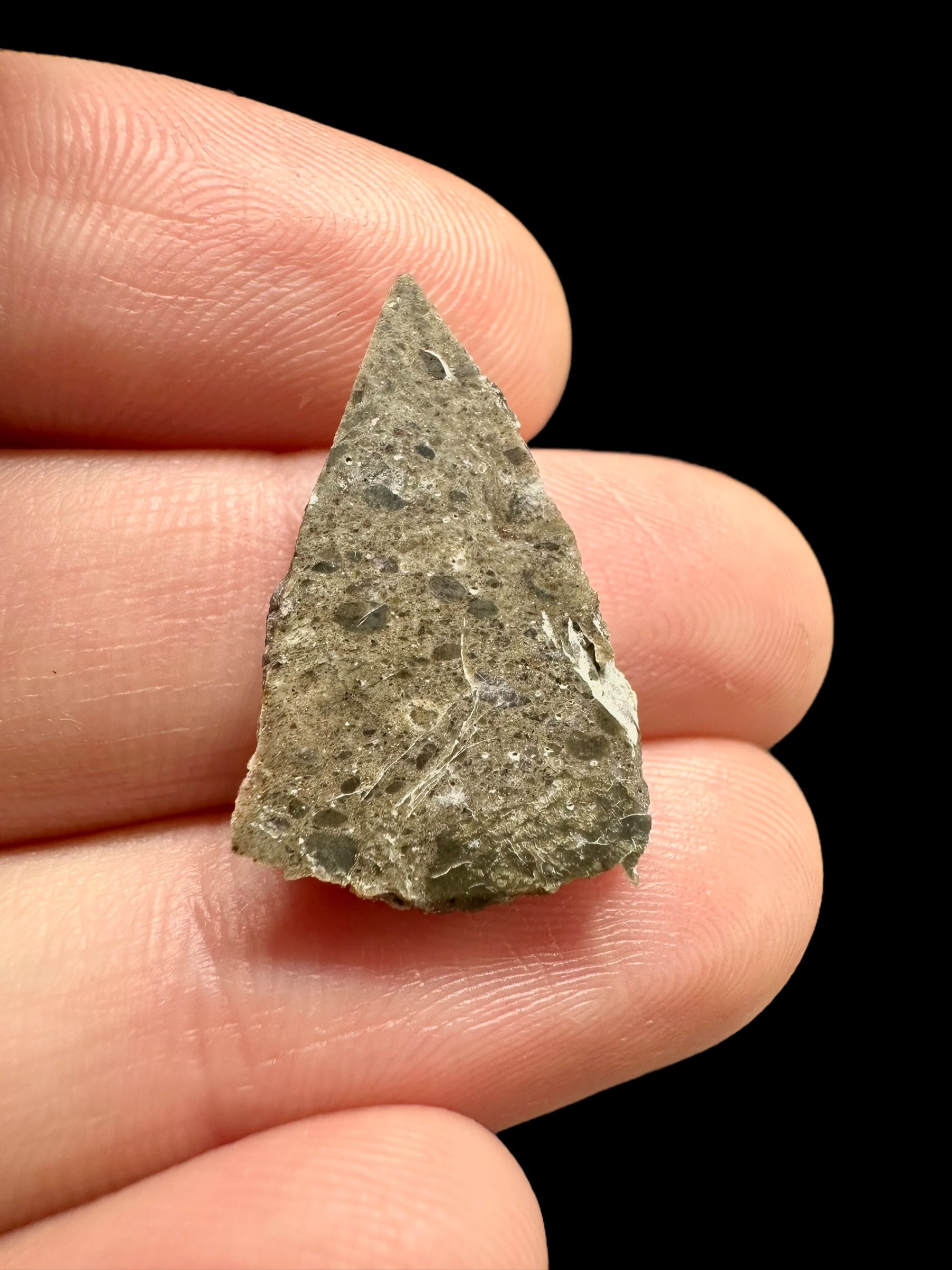 Lunar meteorite Oued el Hamim 001 – 1,62g – Libya - MEOH02