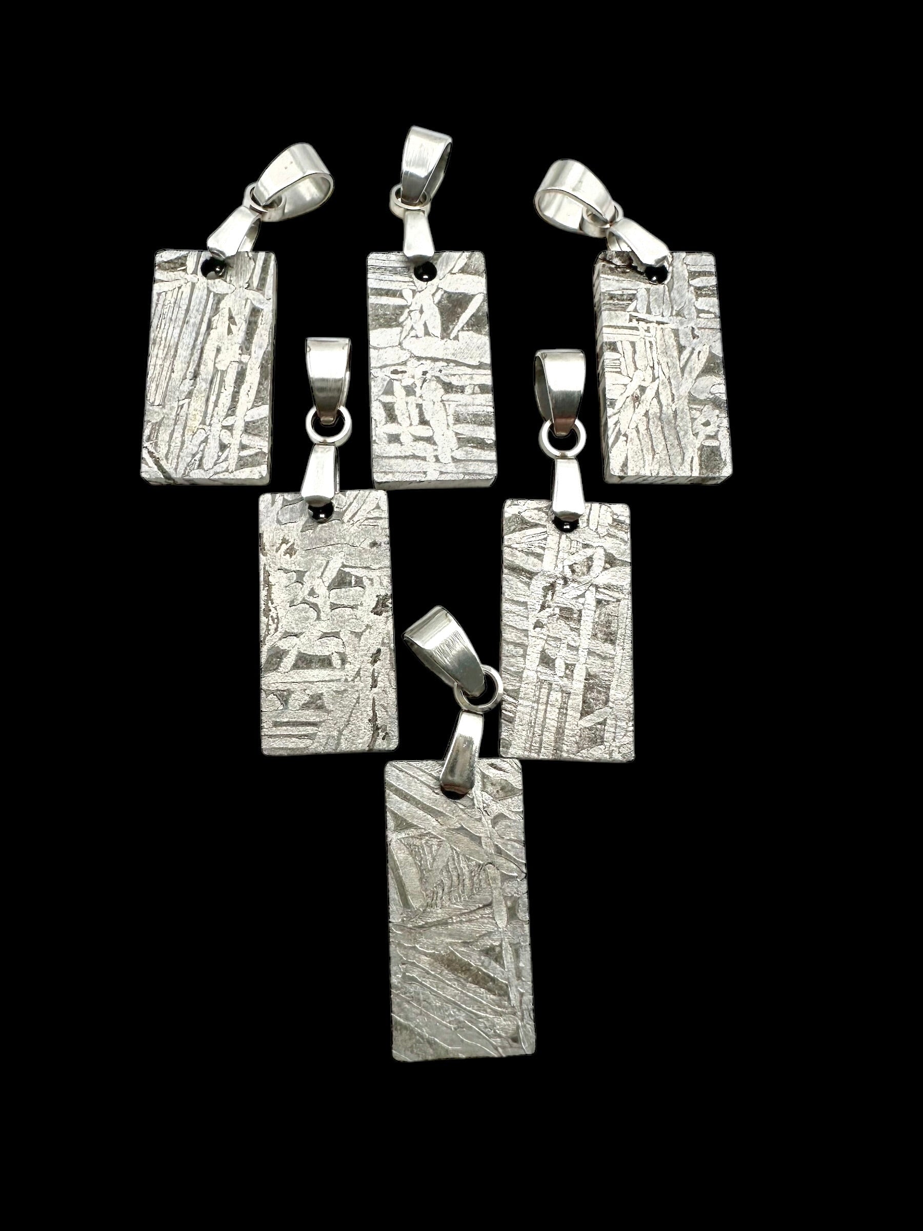 Aletai meteorite pendant – random piece