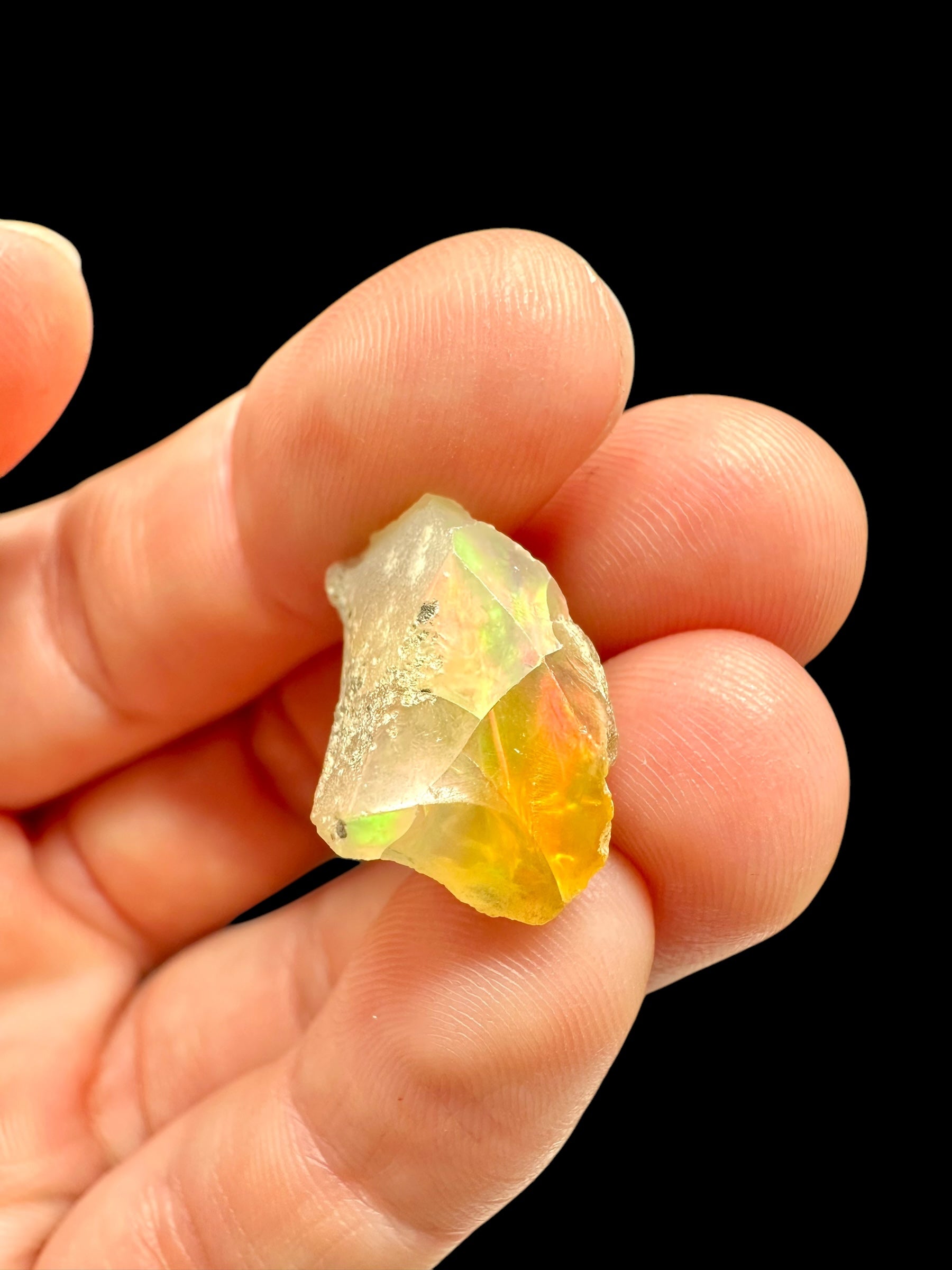 Precious opal 13,5ct – Welo, Ethiopia - OP204
