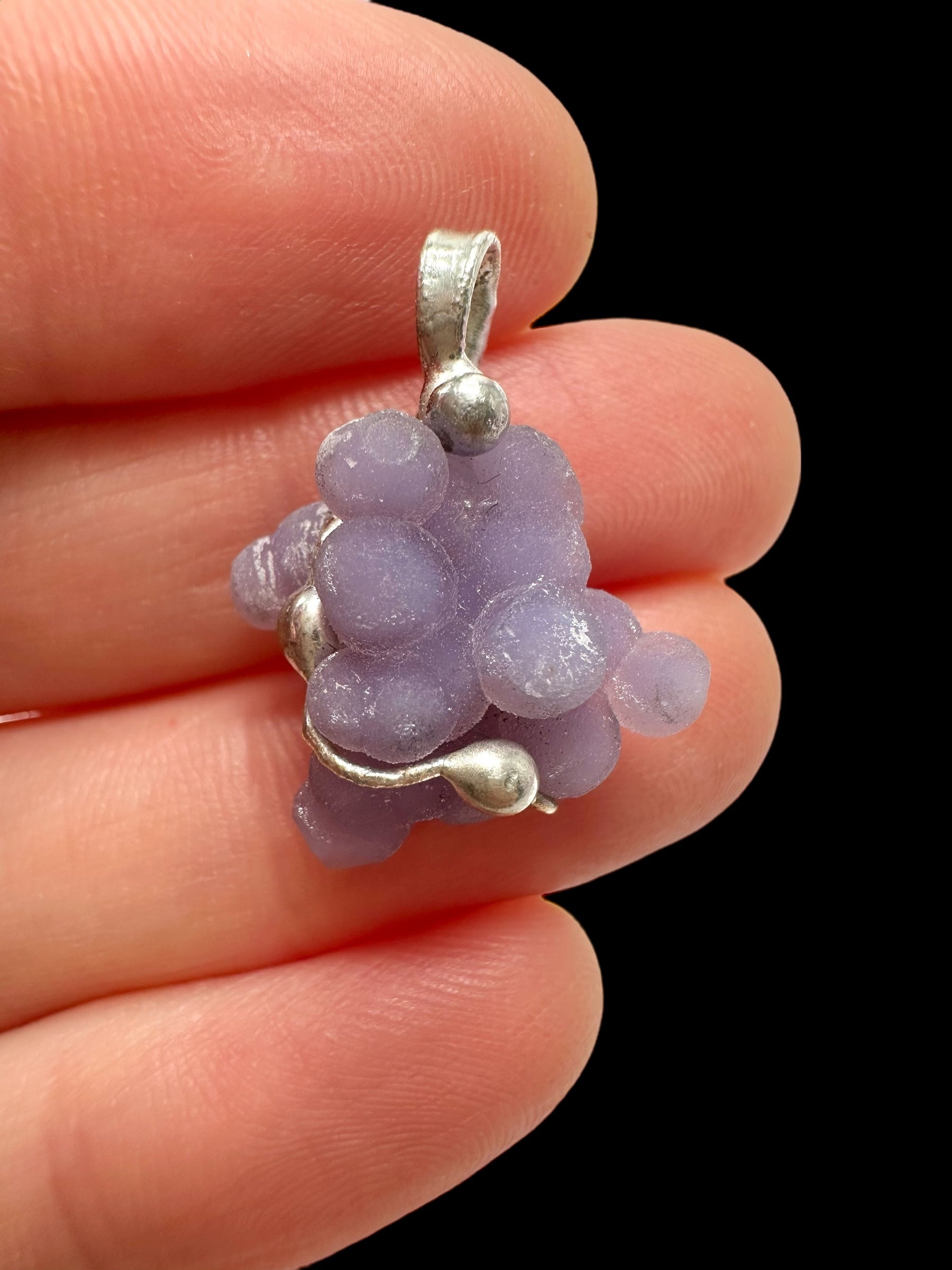 Grape chalcedony pendant