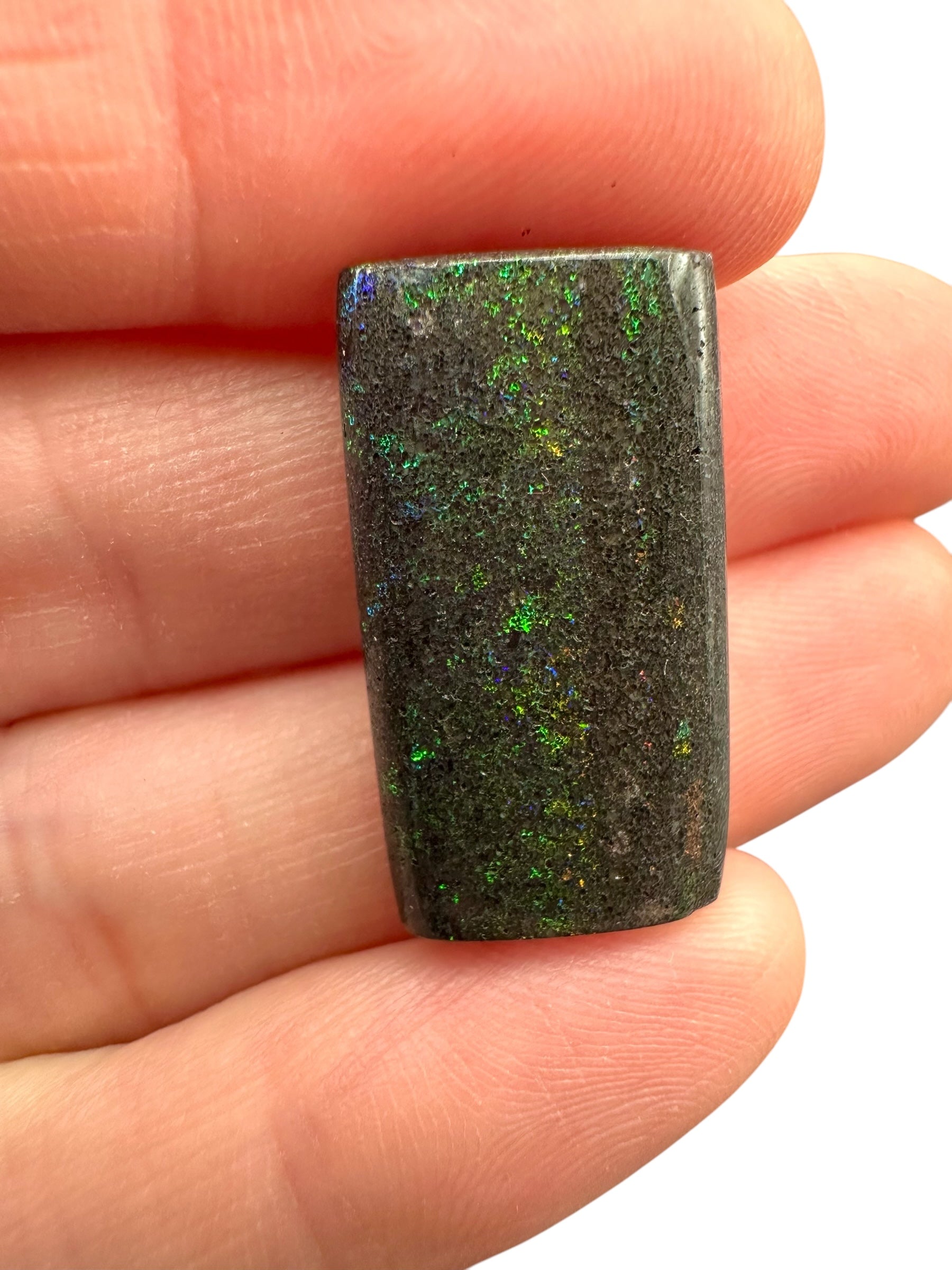 Indonesian opal 11,8ct – Cabochon – Indonesia - IO024