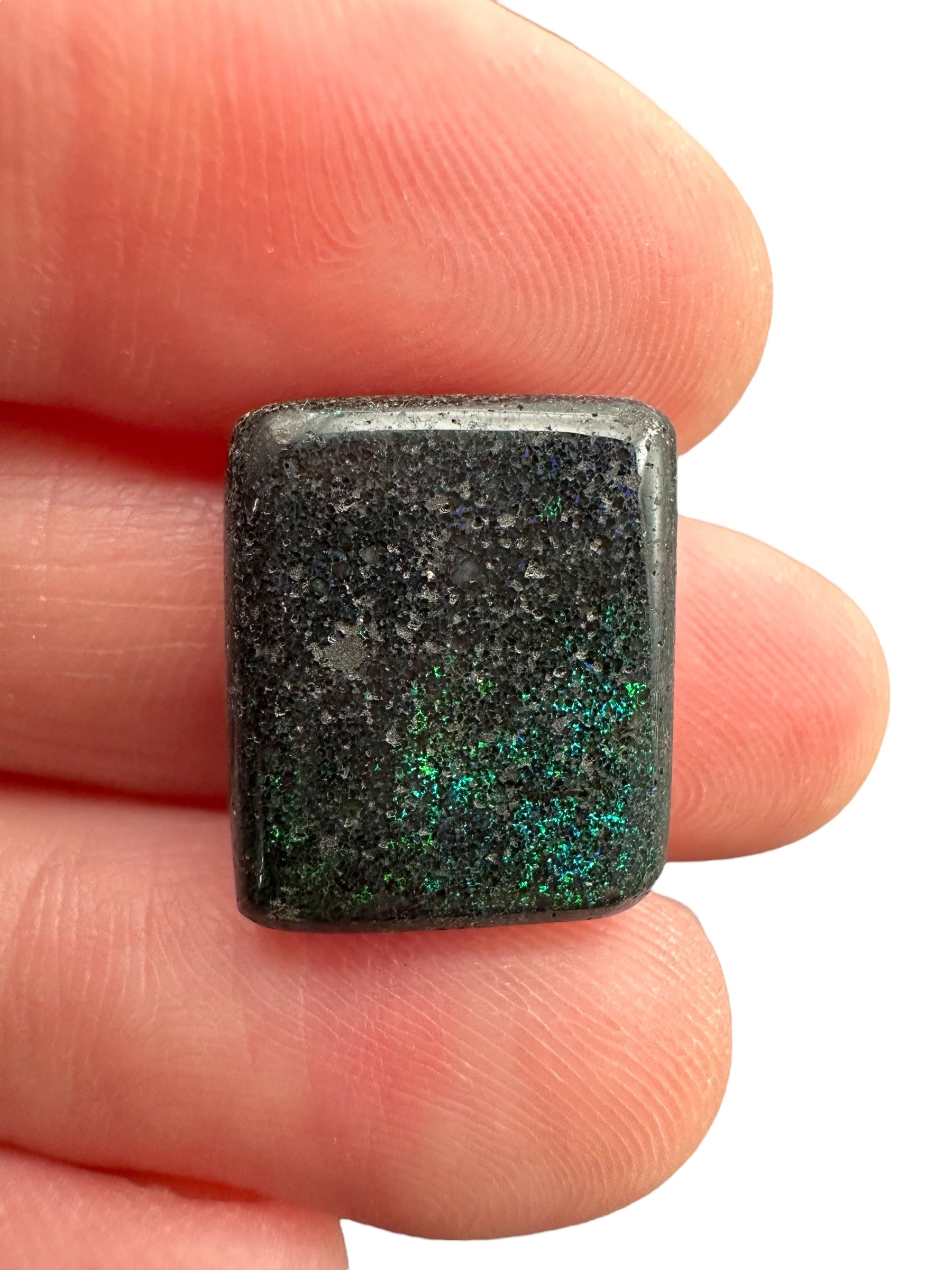 Indonesian opal 7ct – Cabochon – Indonesia