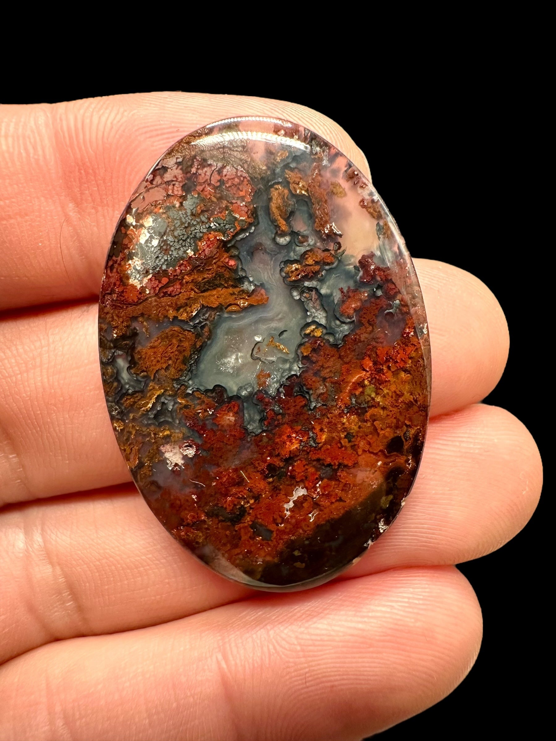 Moos agate cabochon – West Java, Indonesia