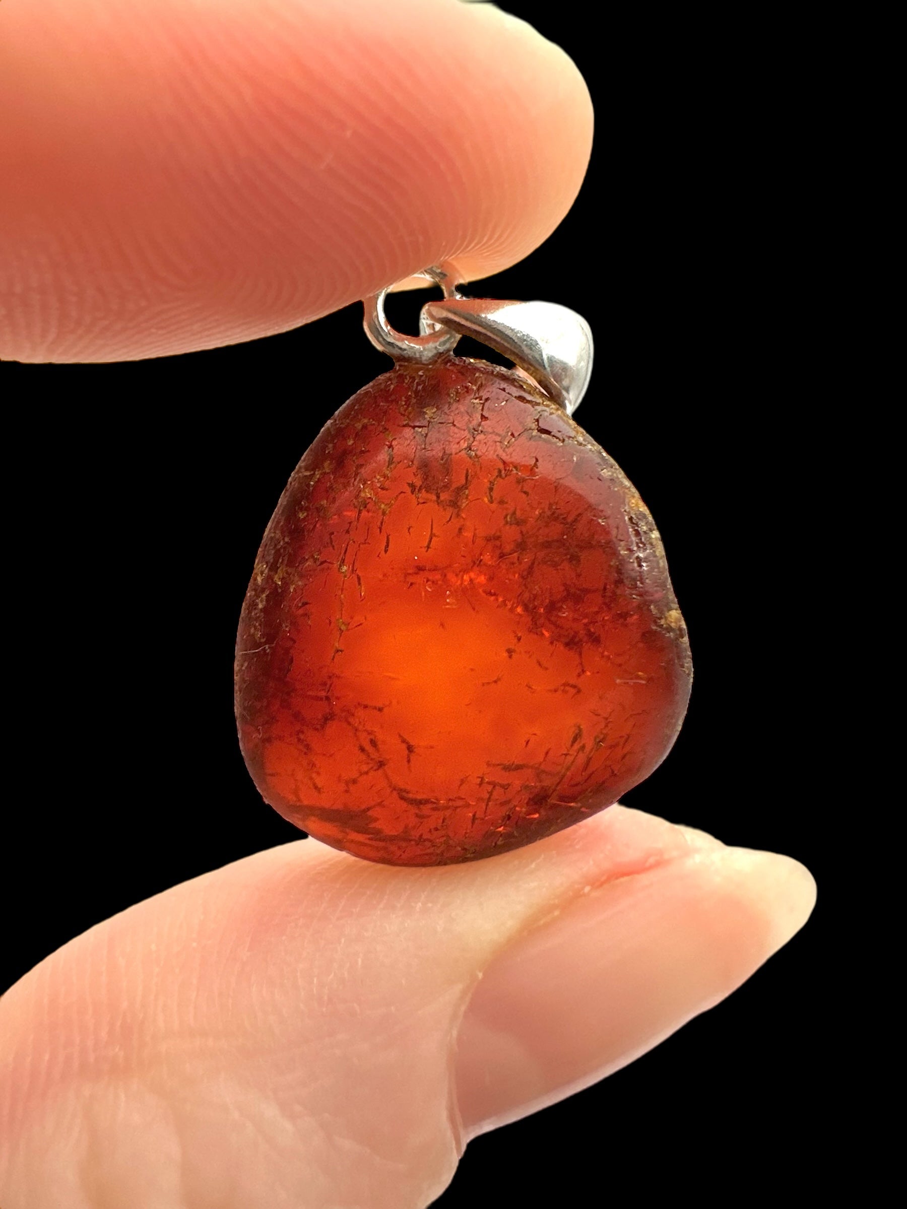 Silver amber pendant - SP/JN052