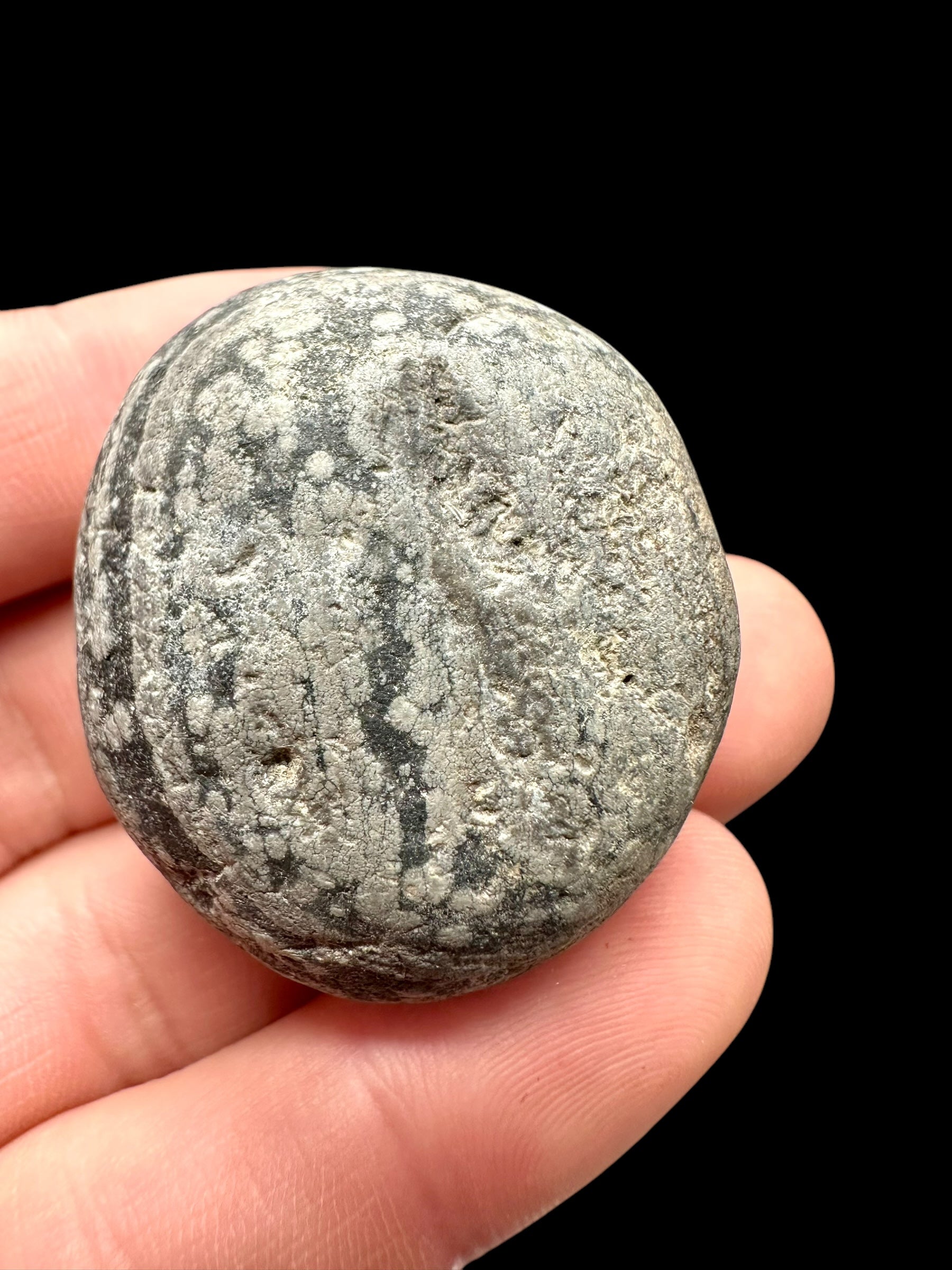 Javan flake obsidian 32,6g – Java, Indonesia - VO010